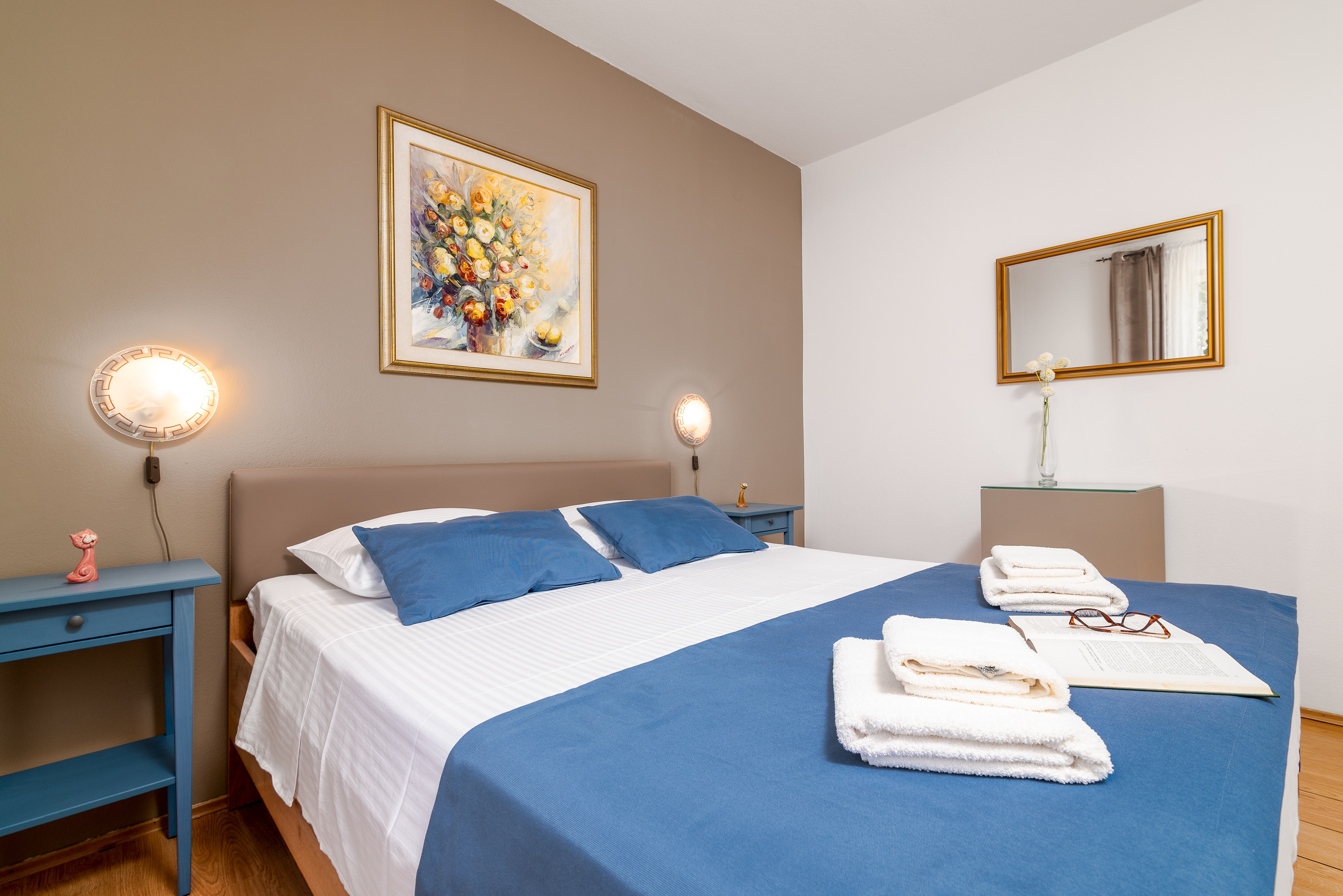 Two bedroom apartment with terrace Fažana  A-a