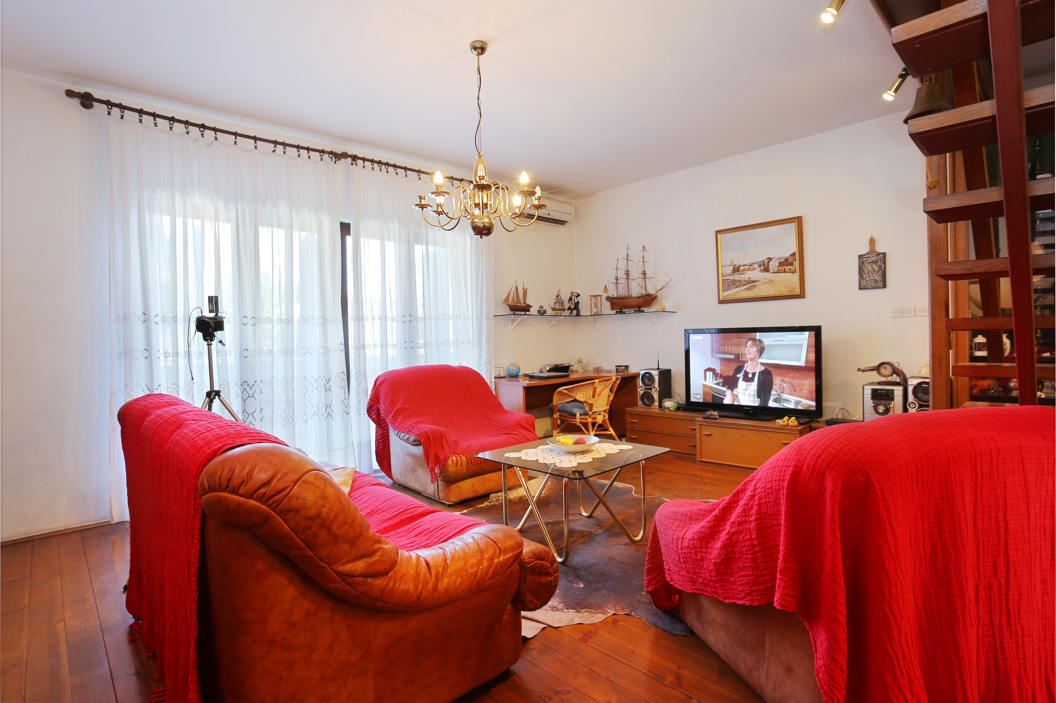 Two bedroom apartment with terrace Split (A-18336-a)