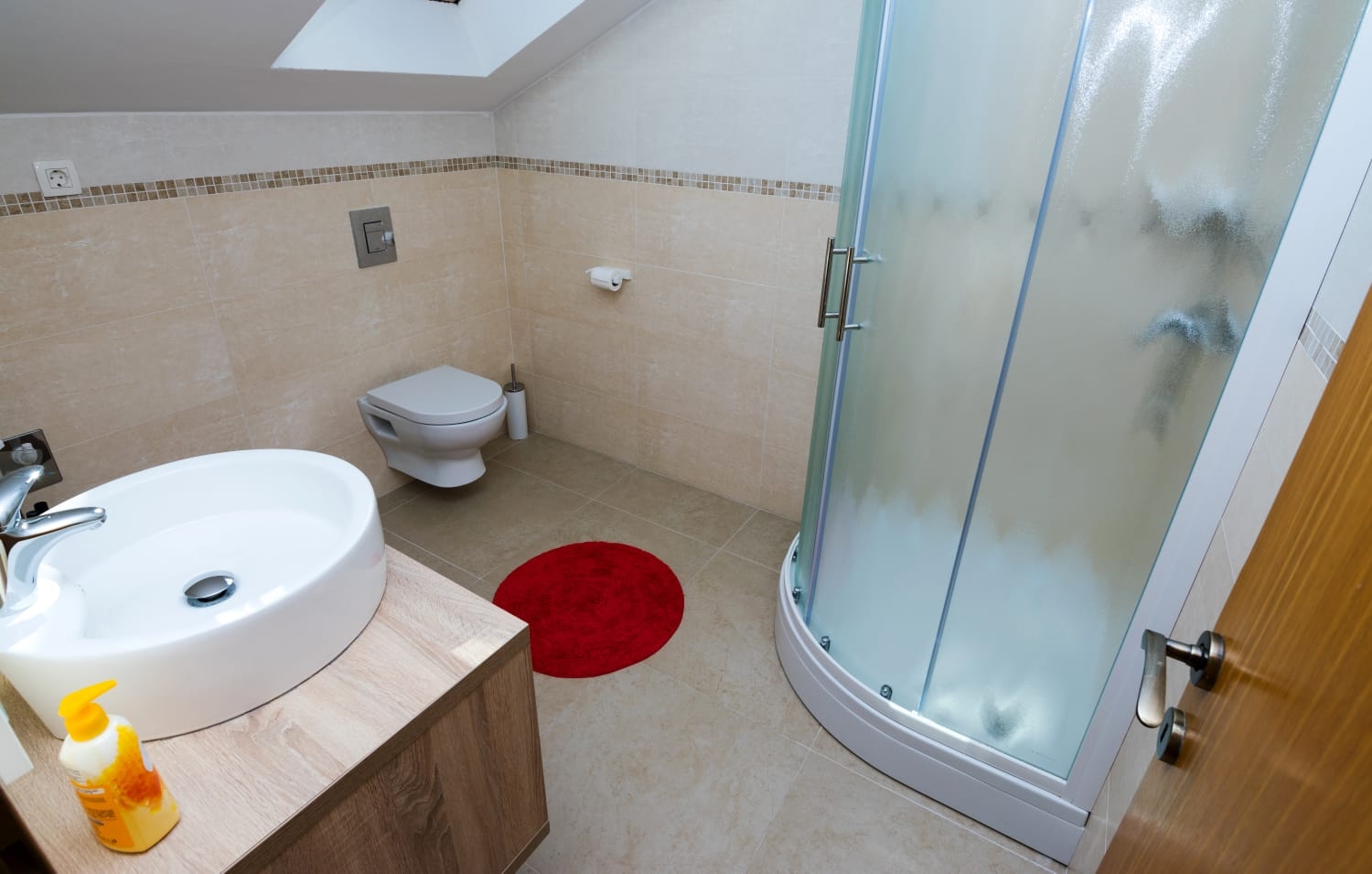 Four bedroom house with terrace and sea view Novigrad  K