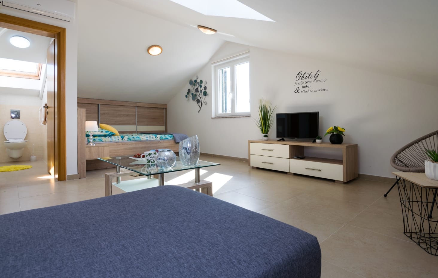Four bedroom house with terrace and sea view Novigrad  K