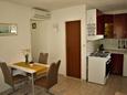 Dining room Osibova, Dining room in the studio-apartment, (pet friendly) and WiFi.