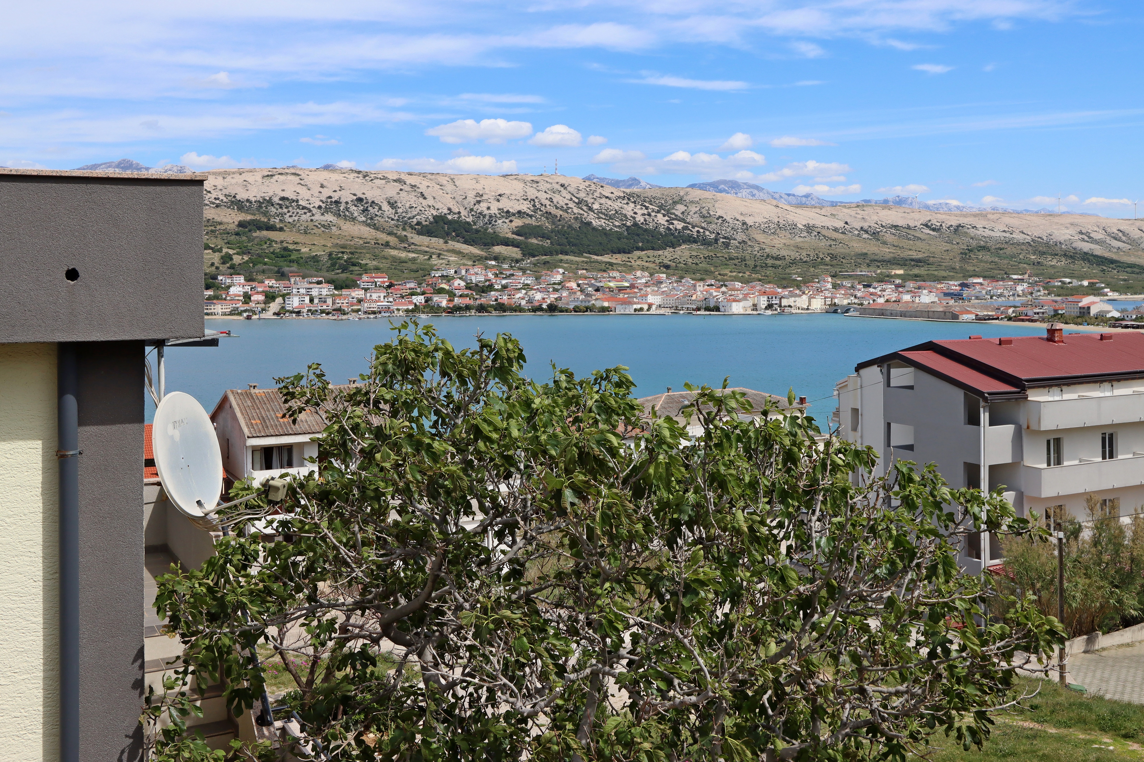 Two bedroom apartment with terrace and sea view Pag  A-a