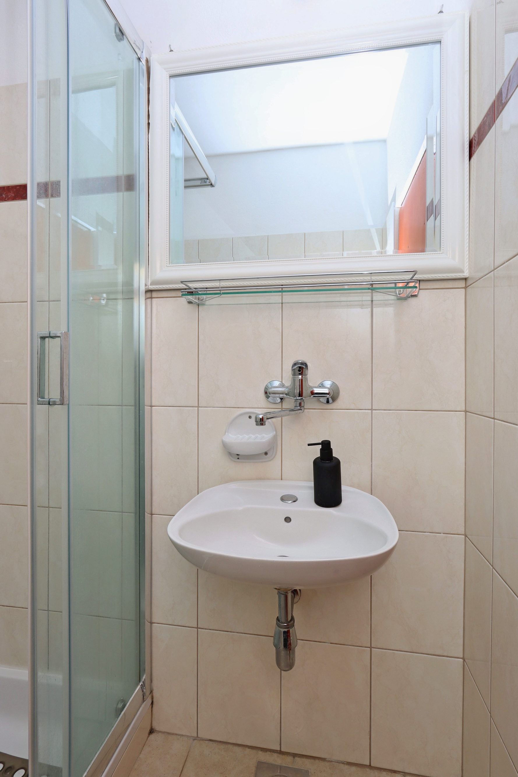 Two bedroom apartment with terrace and sea view Pag  A-b