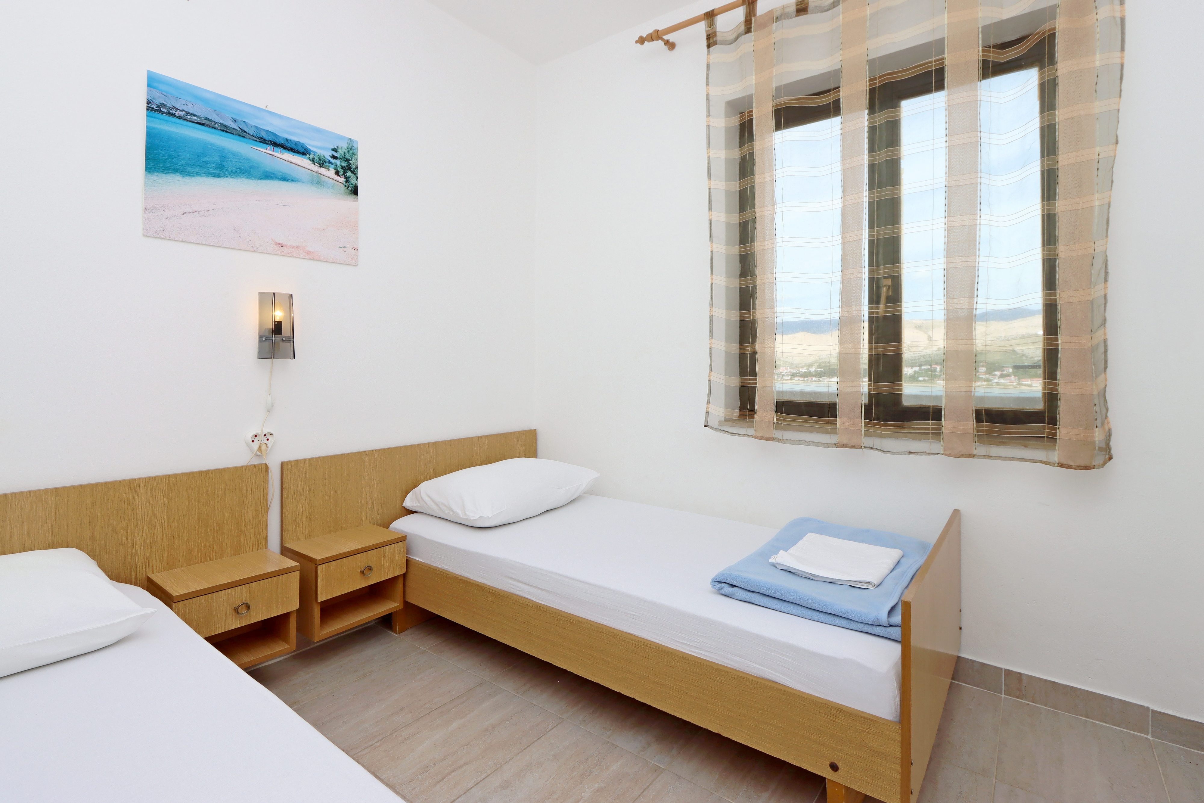 Two bedroom apartment with terrace and sea view Pag  A-b