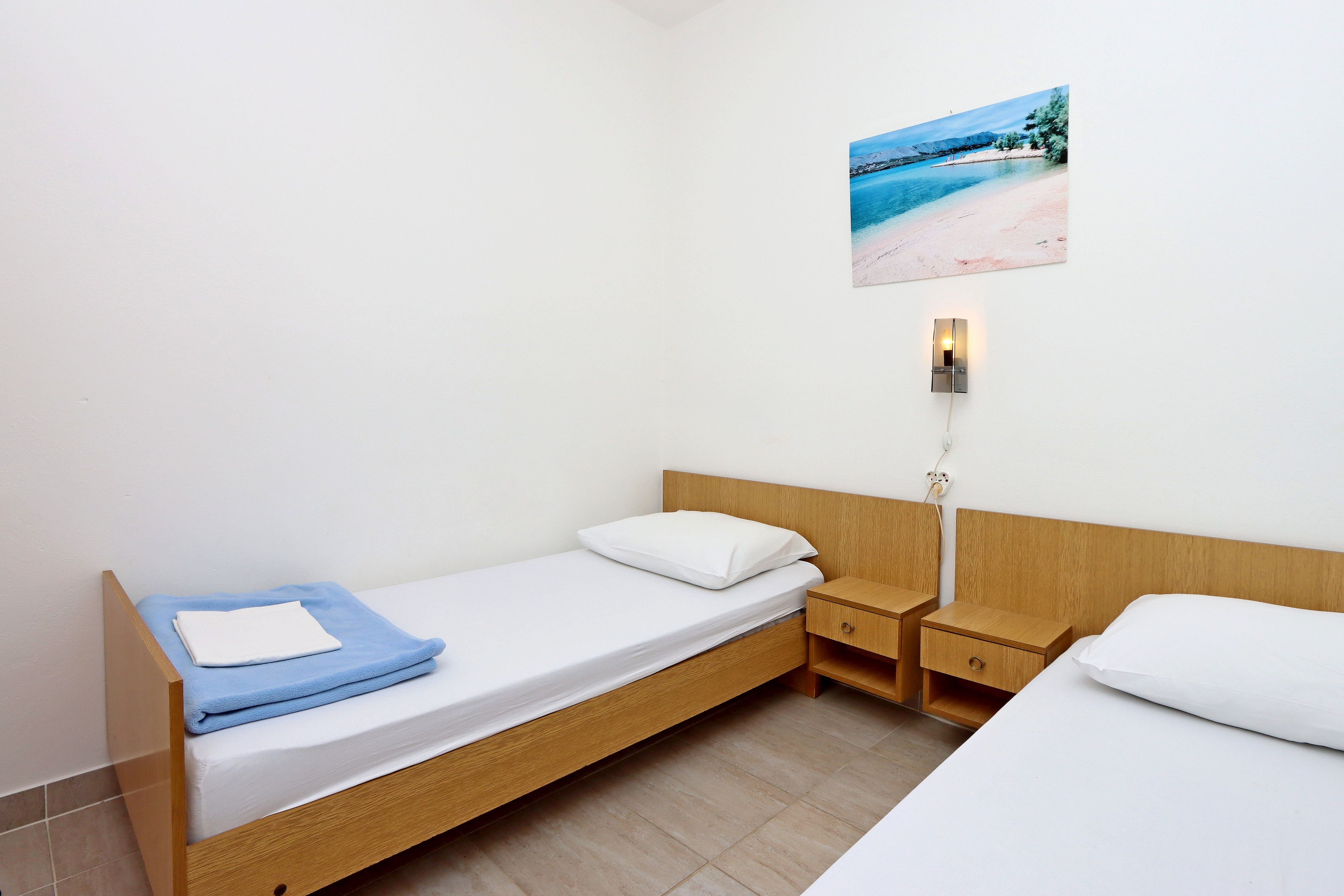 Two bedroom apartment with terrace and sea view Pag  A-b