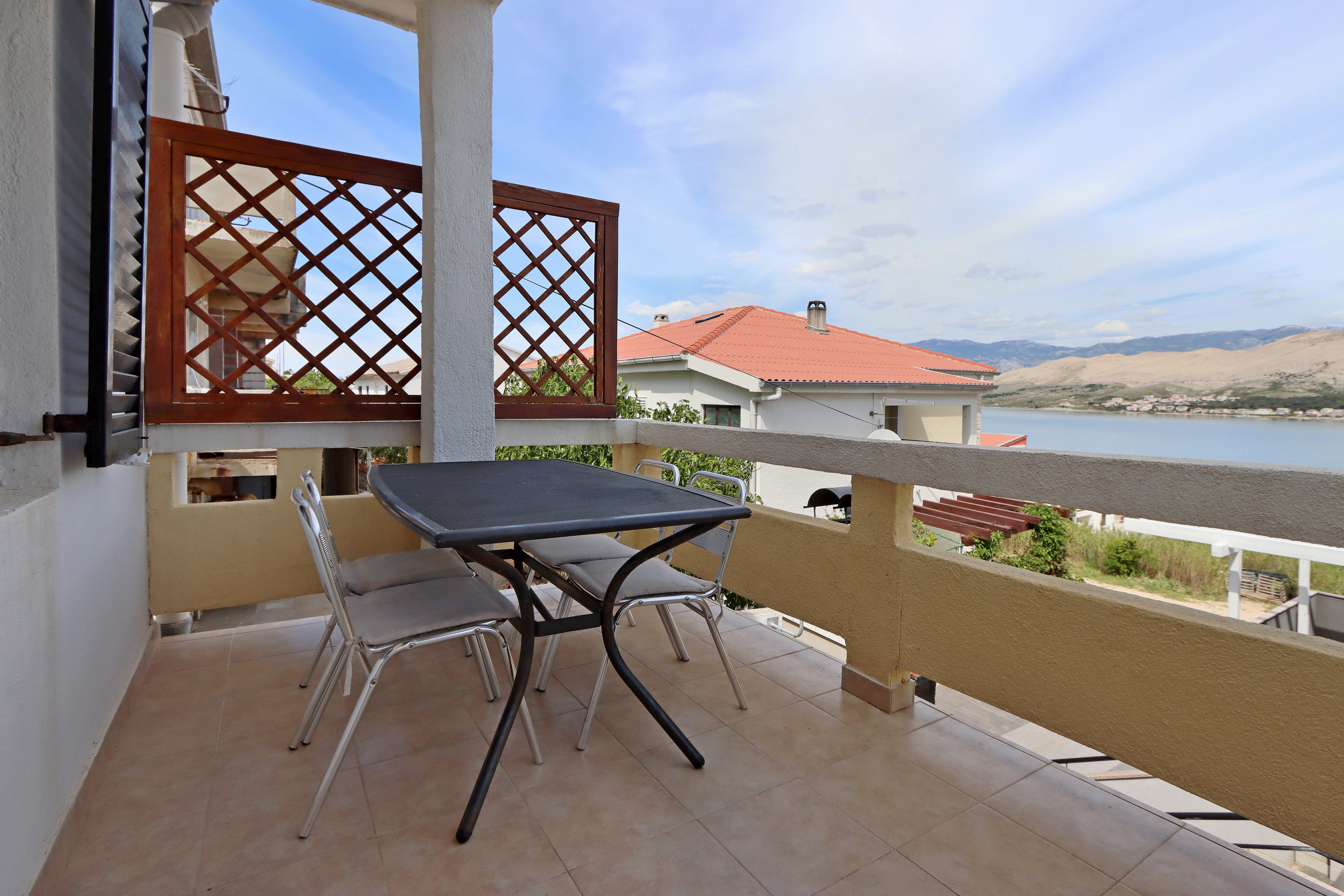 Two bedroom apartment with terrace and sea view Pag (A-18345-b)