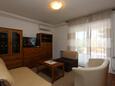 Obývací pokoj Šilo, Obývací pokoj v ubytování typu apartment, s klimatizací, domácí mazlíčci povoleni a WiFi.