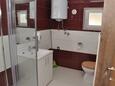 Ванная комната Karin Gornji, Ванная комната в размещении типа apartment, WiFi.