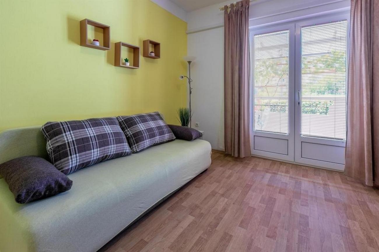 Top Rab Lopar Top Rab Lopar