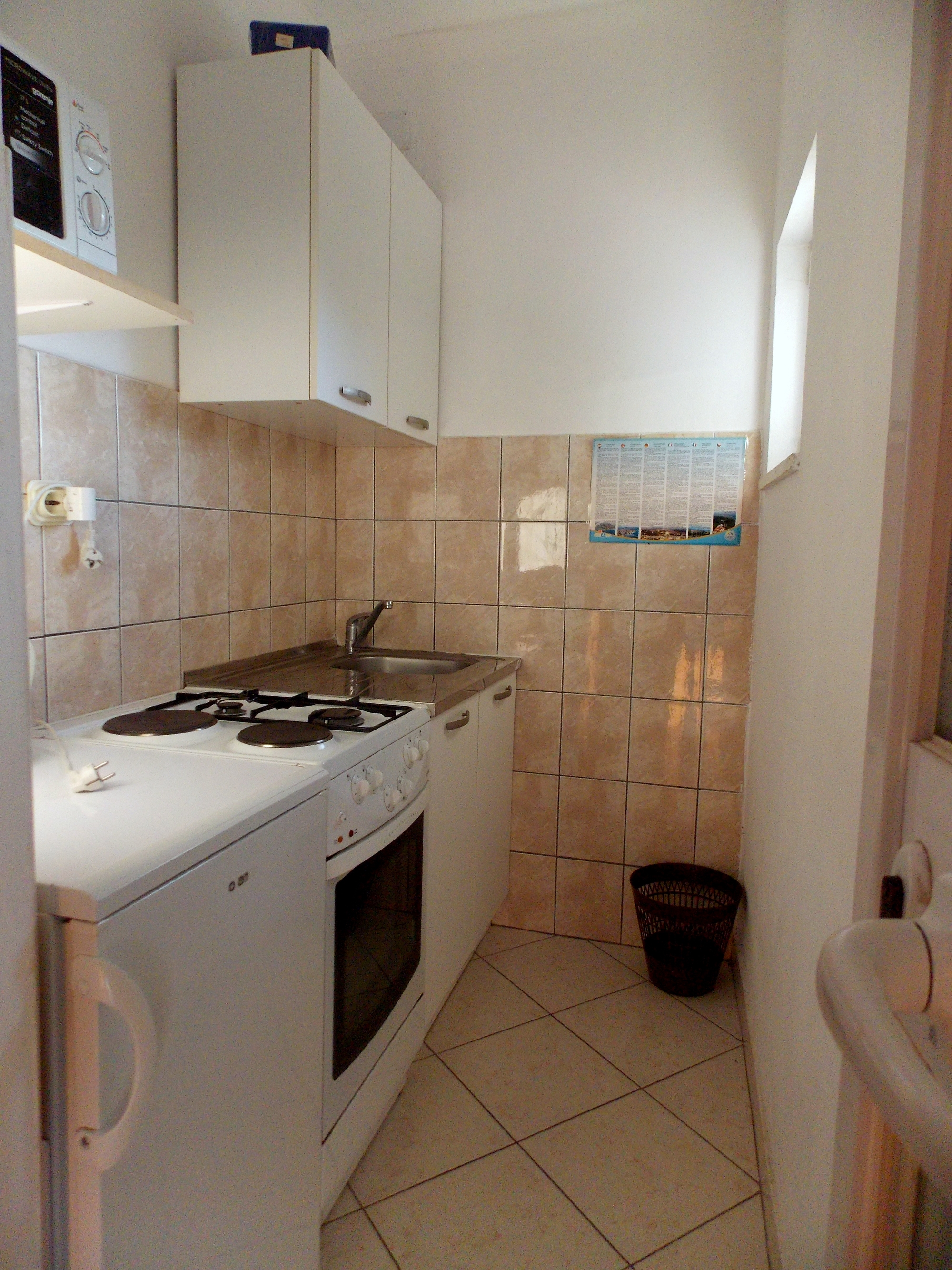 Two bedroom apartment with terrace and sea view Mokalo, Pelješac (A-18395-a)