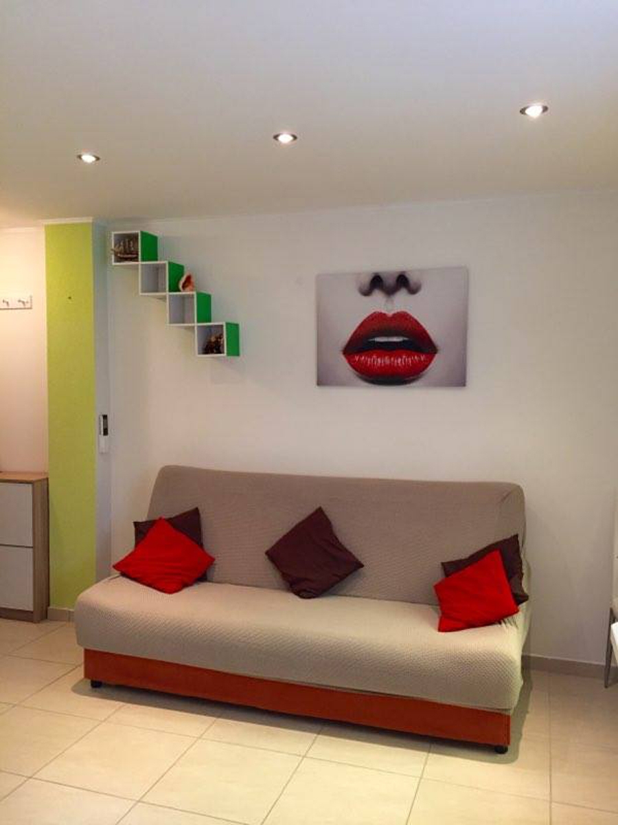 One bedroom apartment near beach Zavalatica, Korčula (A-184-c)