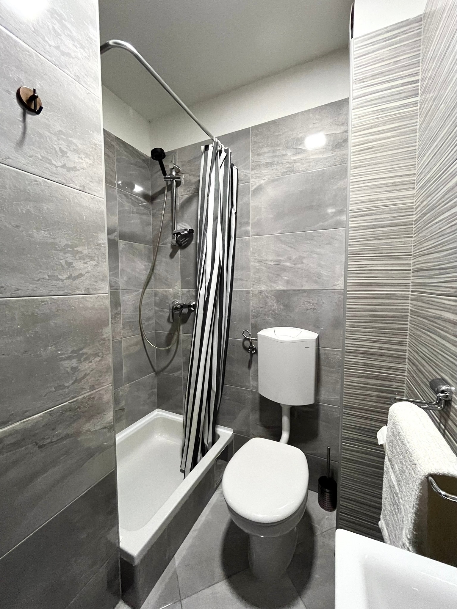 Two bedroom apartment near beach Igrane, Makarska  A-a