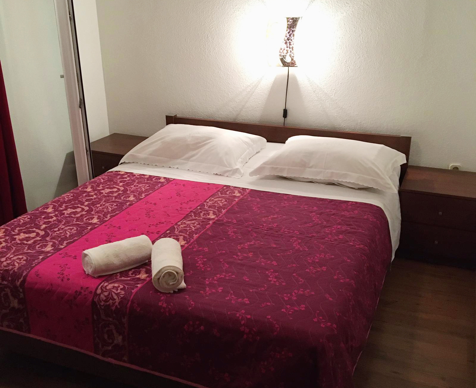 Two bedroom apartment near beach Igrane, Makarska  A-b