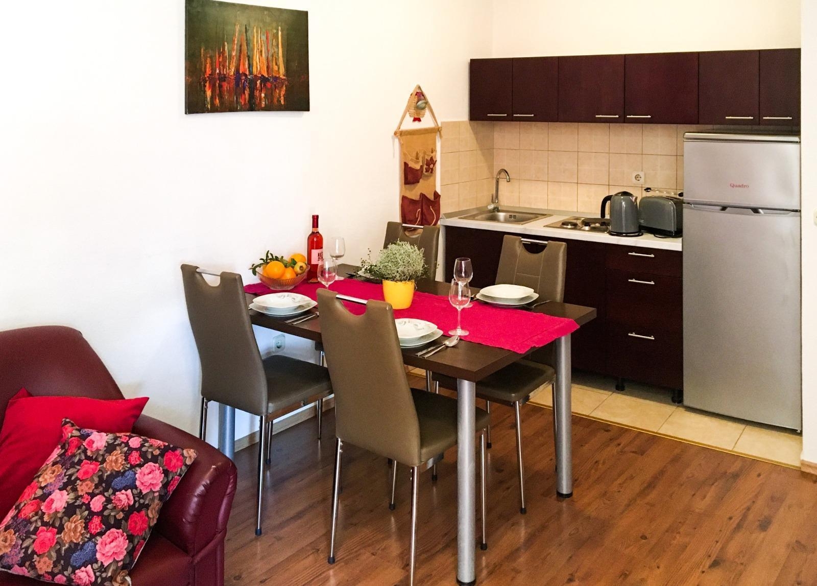 Top Makarska Igrane Top Makarska Igrane