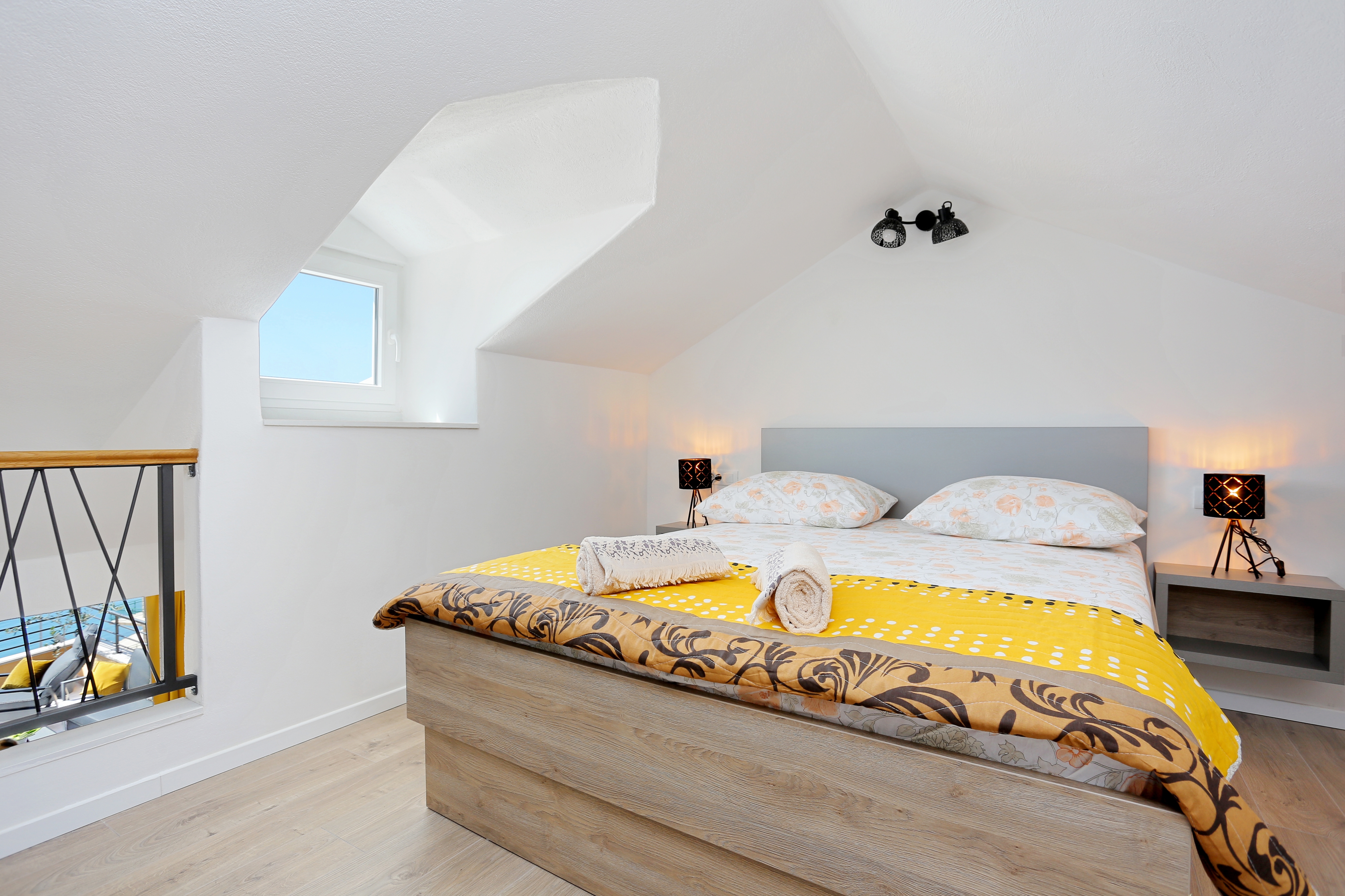 Top Makarska Igrane Top Makarska Igrane