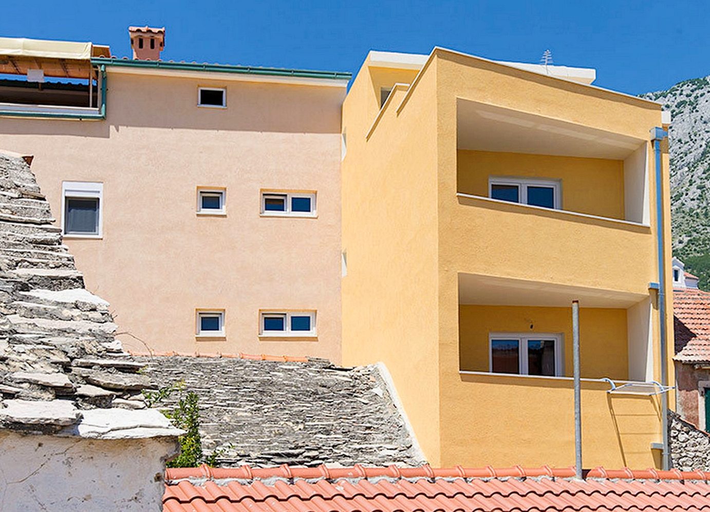 One bedroom apartment near beach Igrane, Makarska (A-18405-b)