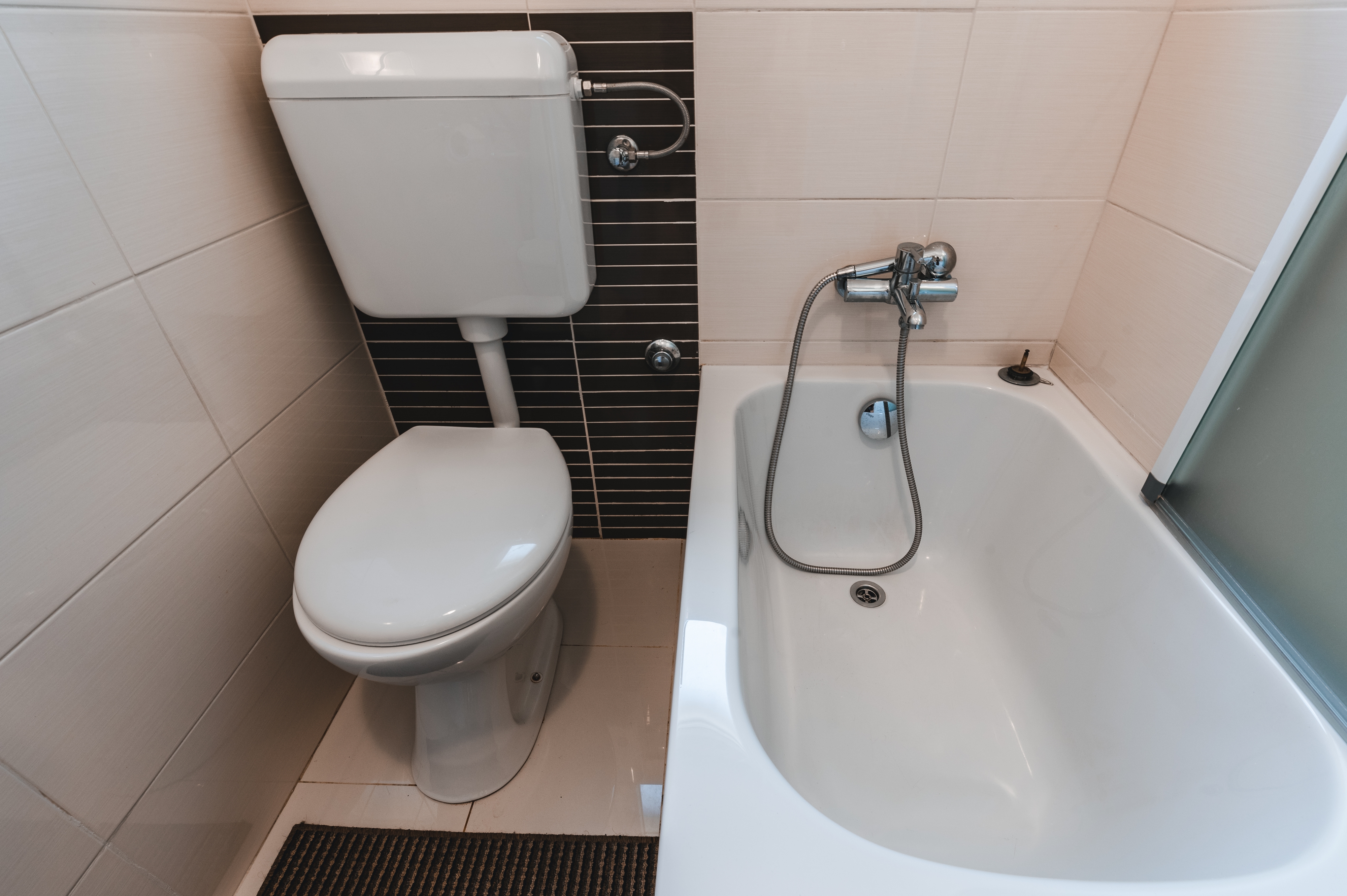 Three bedroom apartment with terrace and sea view Molat  A-a