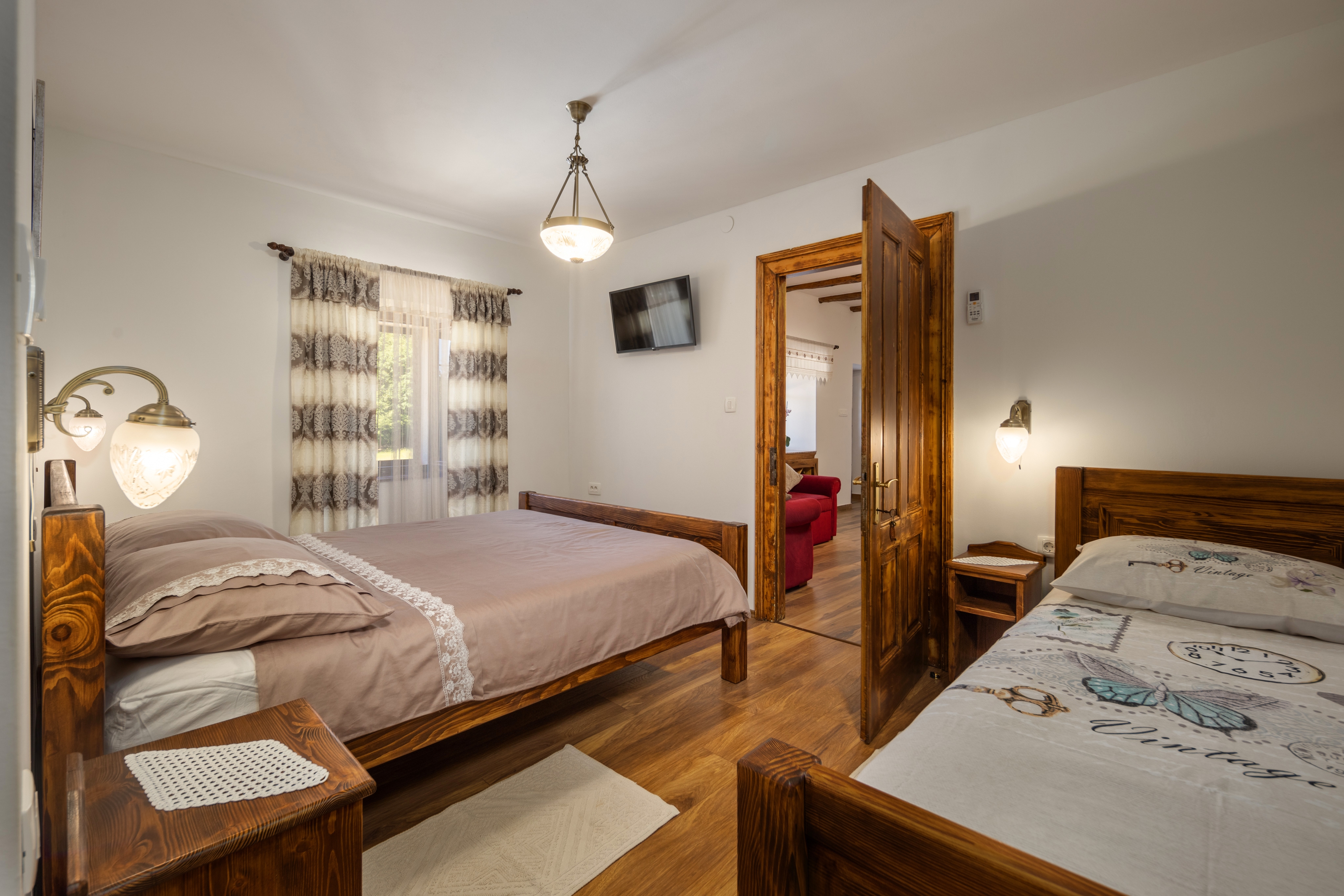 Two bedroom house with terrace Rošići, Opatija  K