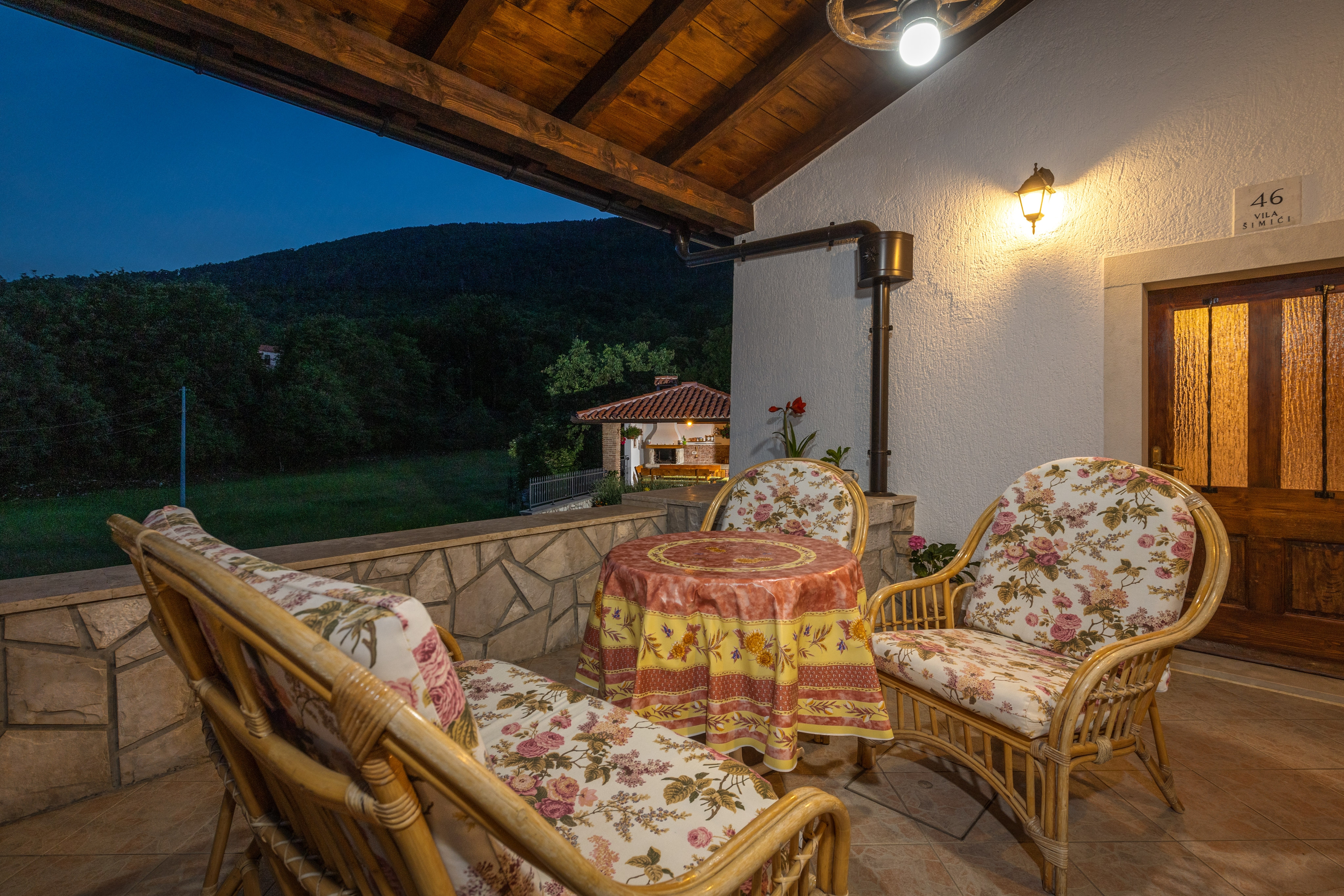 Two bedroom house with terrace Rošići, Opatija  K