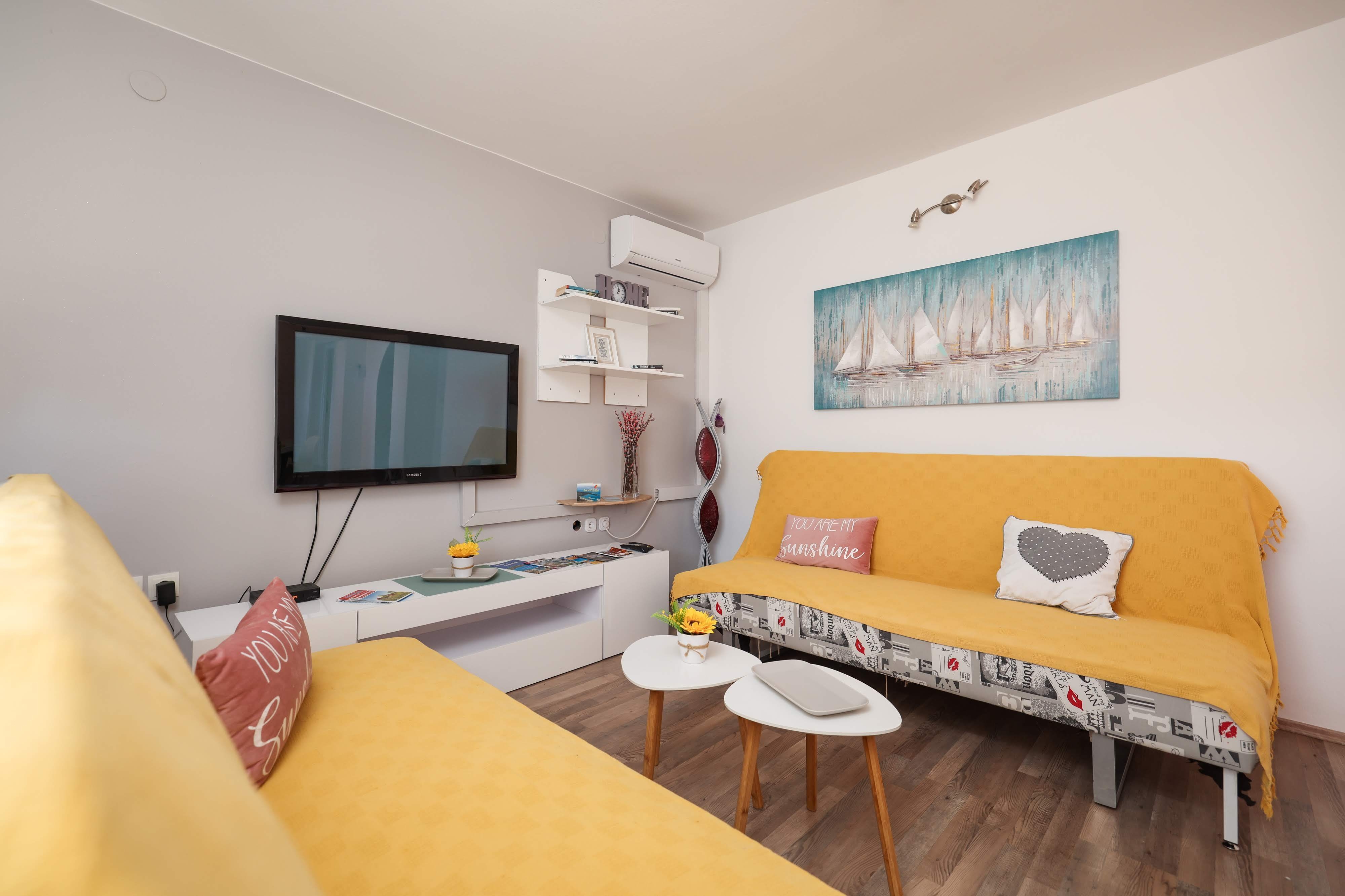 Two bedroom apartment with terrace Sukošan, Zadar  A-a