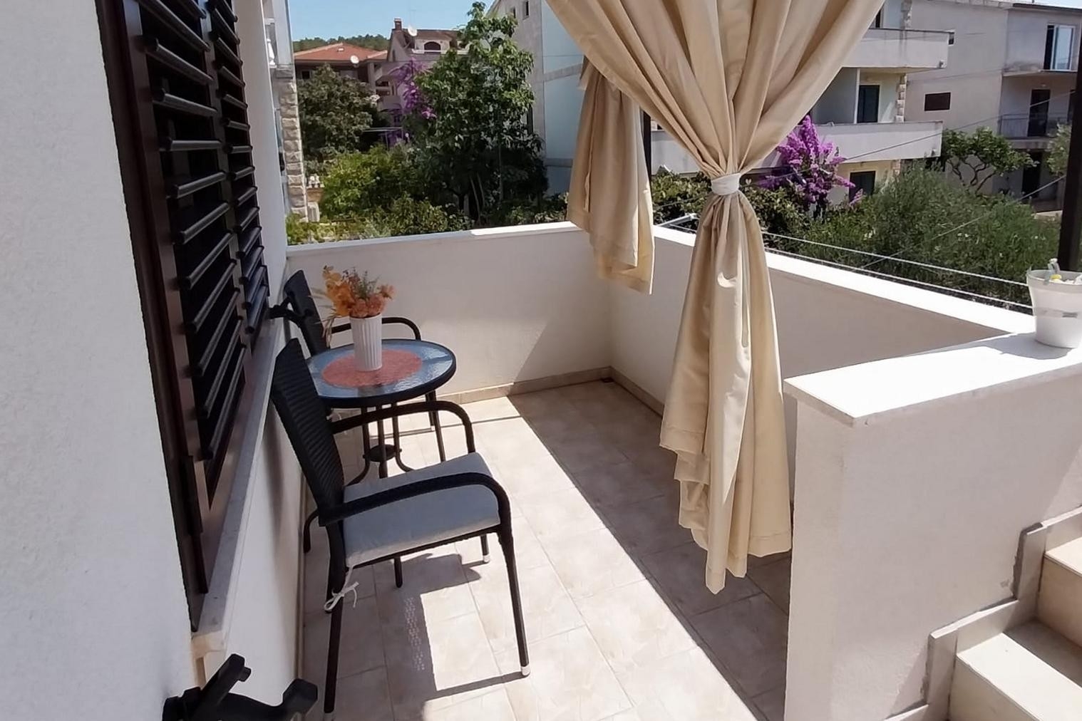 One bedroom apartment with balcony Stari Grad, Hvar (A-18458-b)