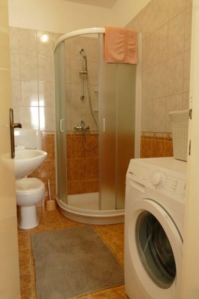 Top Rab Barbat Top Rab Barbat