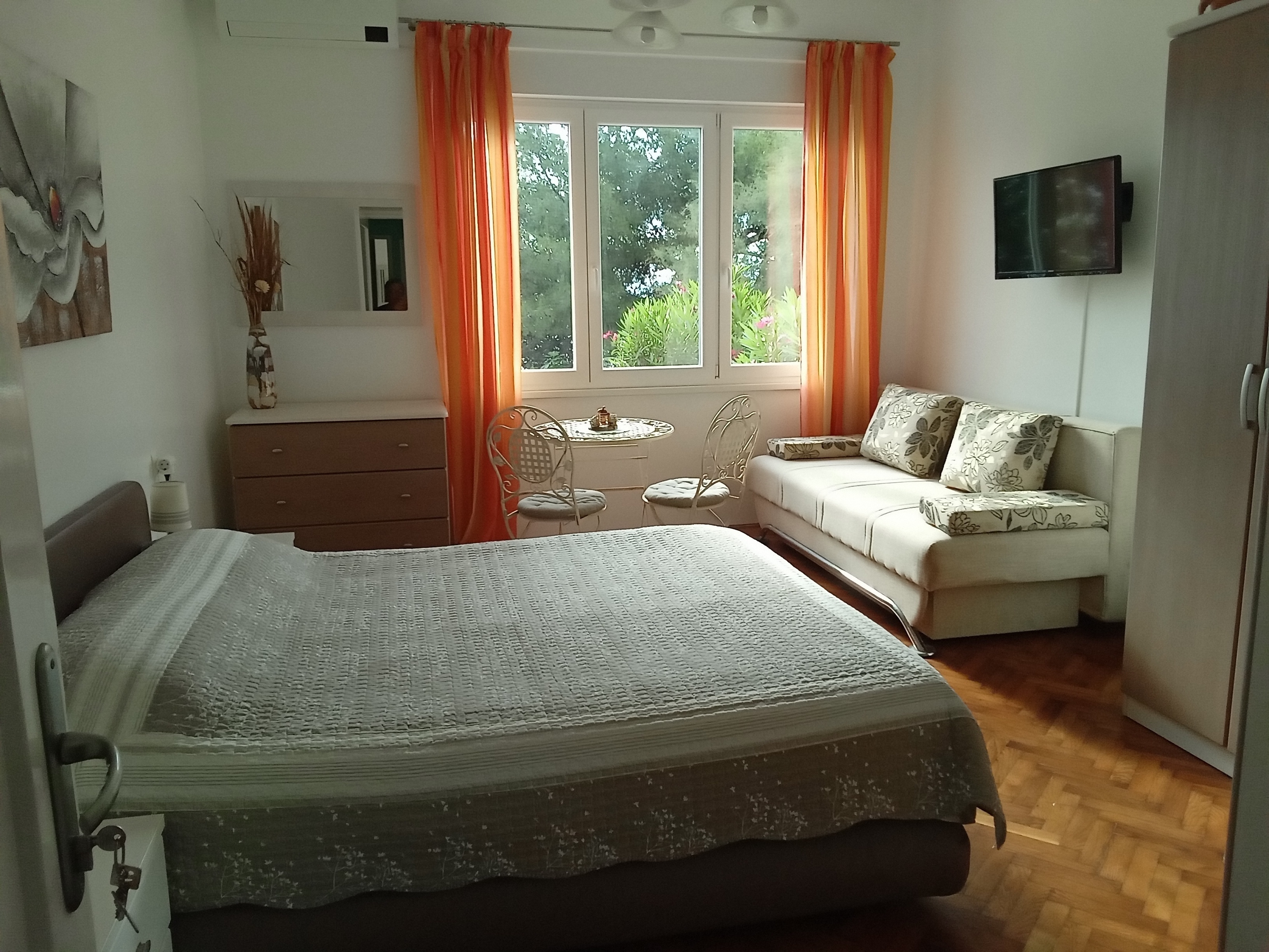 Room near beach Mošćenička Draga, Opatija (S-18473-b)