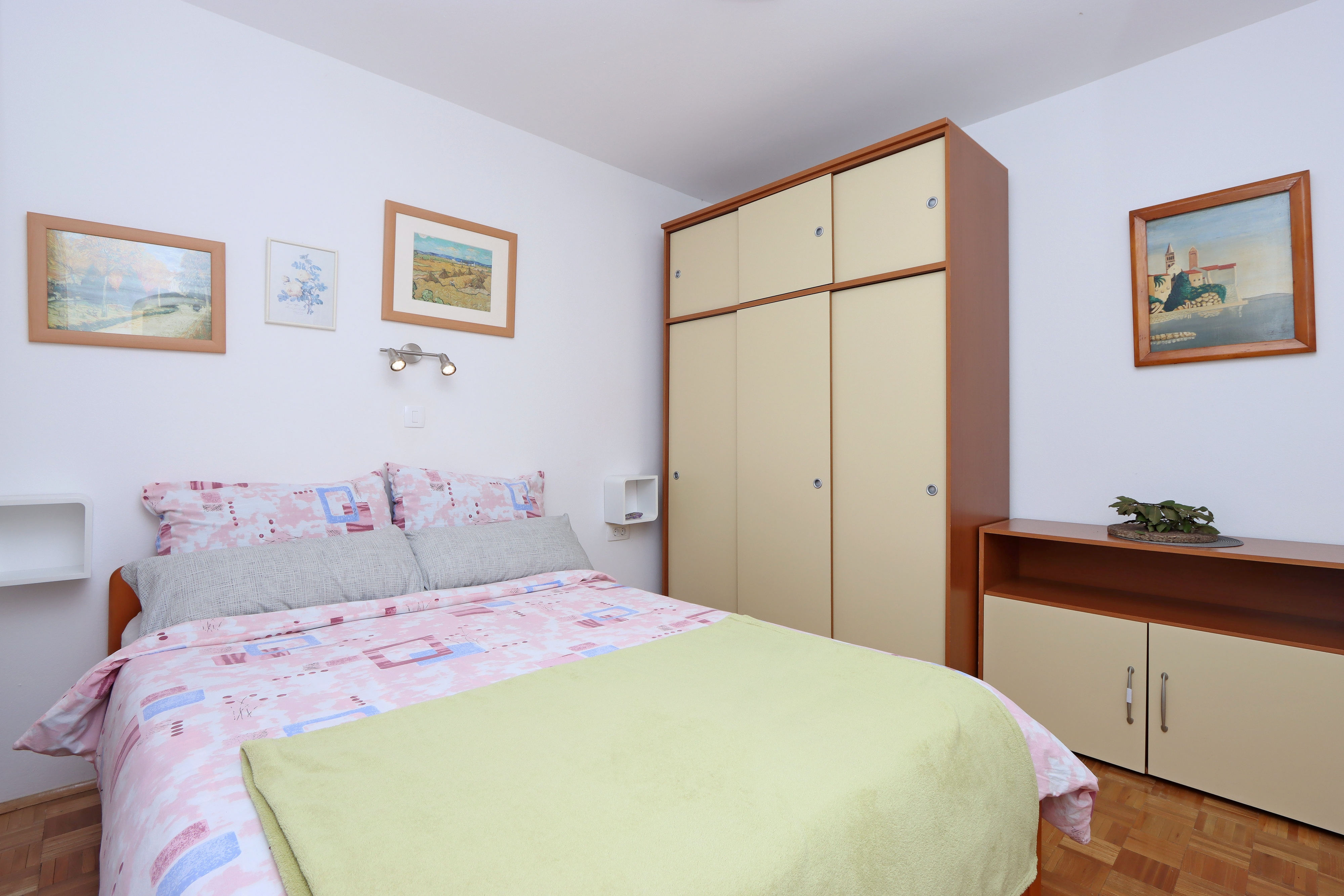 Two bedroom apartment with terrace Vantačići, Krk  A-a