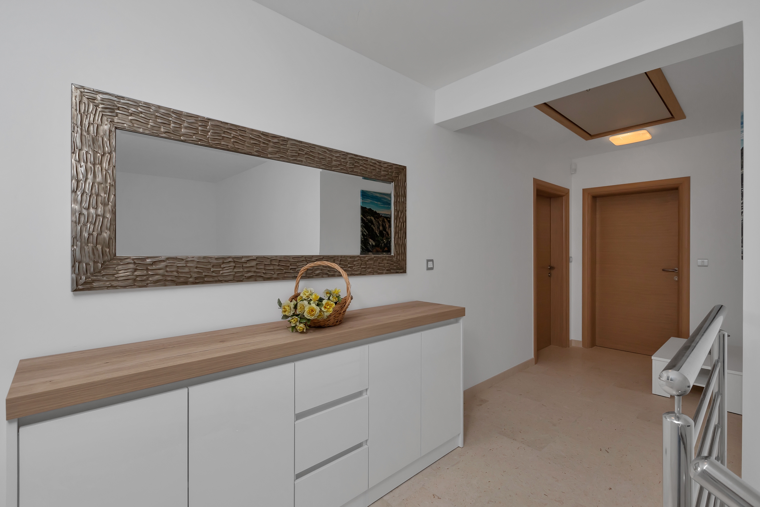 Comfortable and spacious house with terrace Studenci, Zagora  K