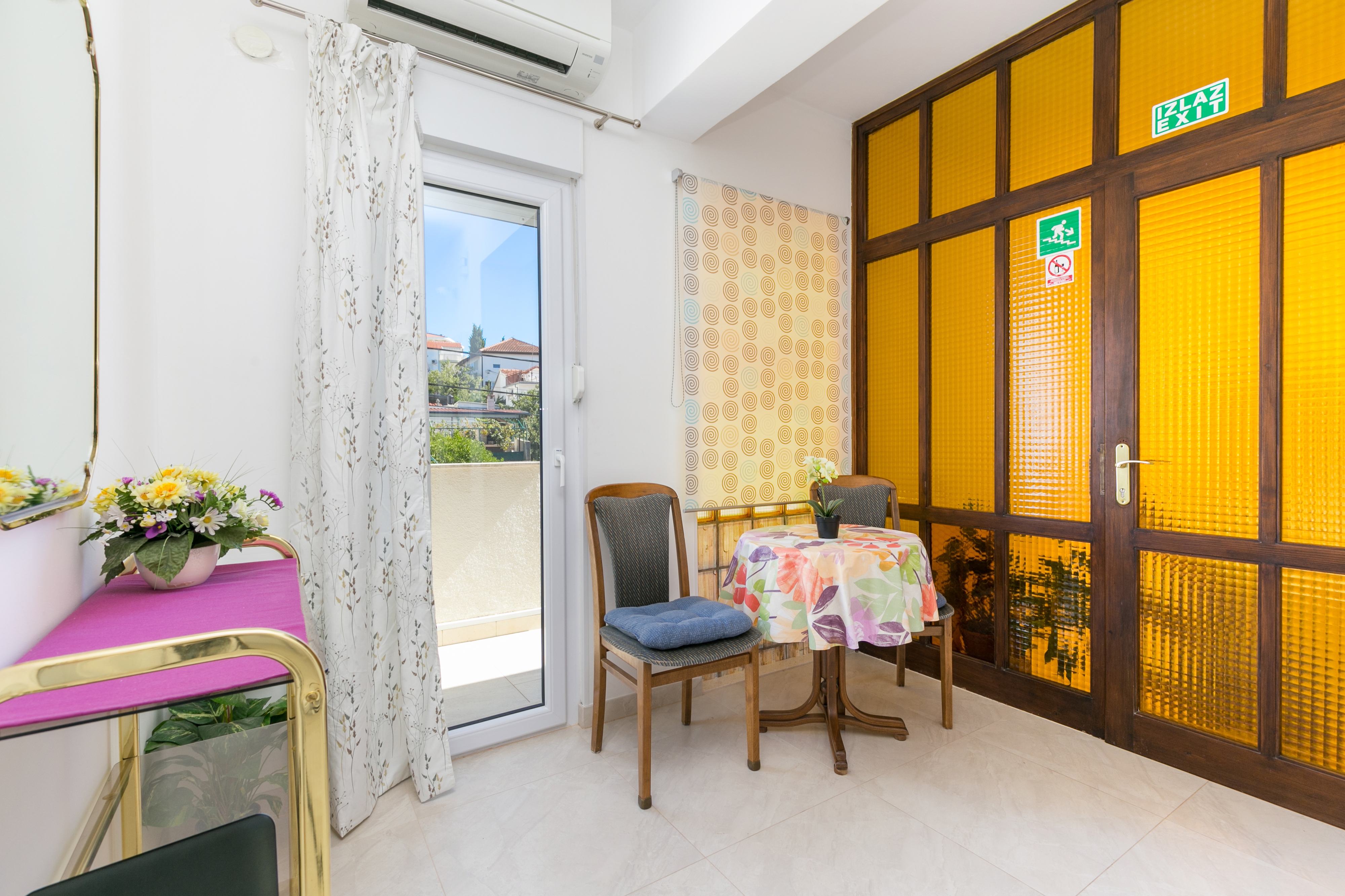 Two bedroom apartment with terrace and sea view Seget Vranjica, Trogir  A-c
