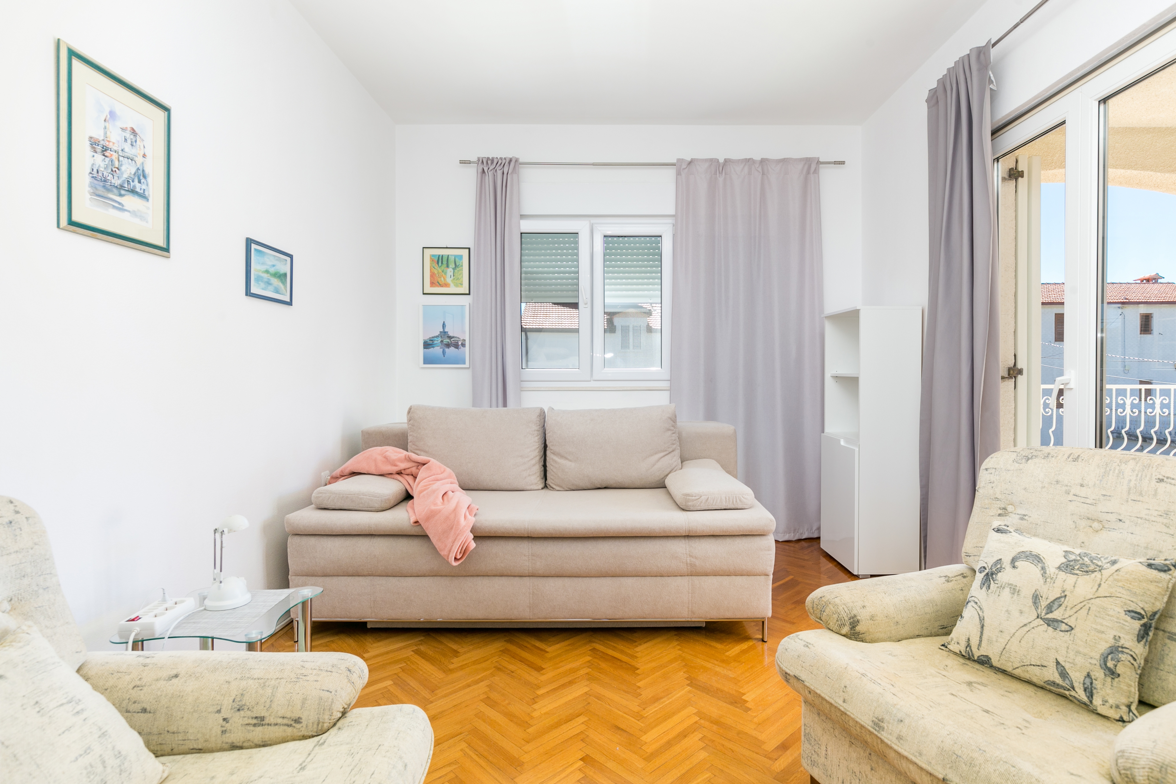 Two bedroom apartment with terrace and sea view Seget Vranjica, Trogir (A-18487-c) Two bedroom apartment with terrace and sea view Seget Vranjica, Trogir (A-18487-c)