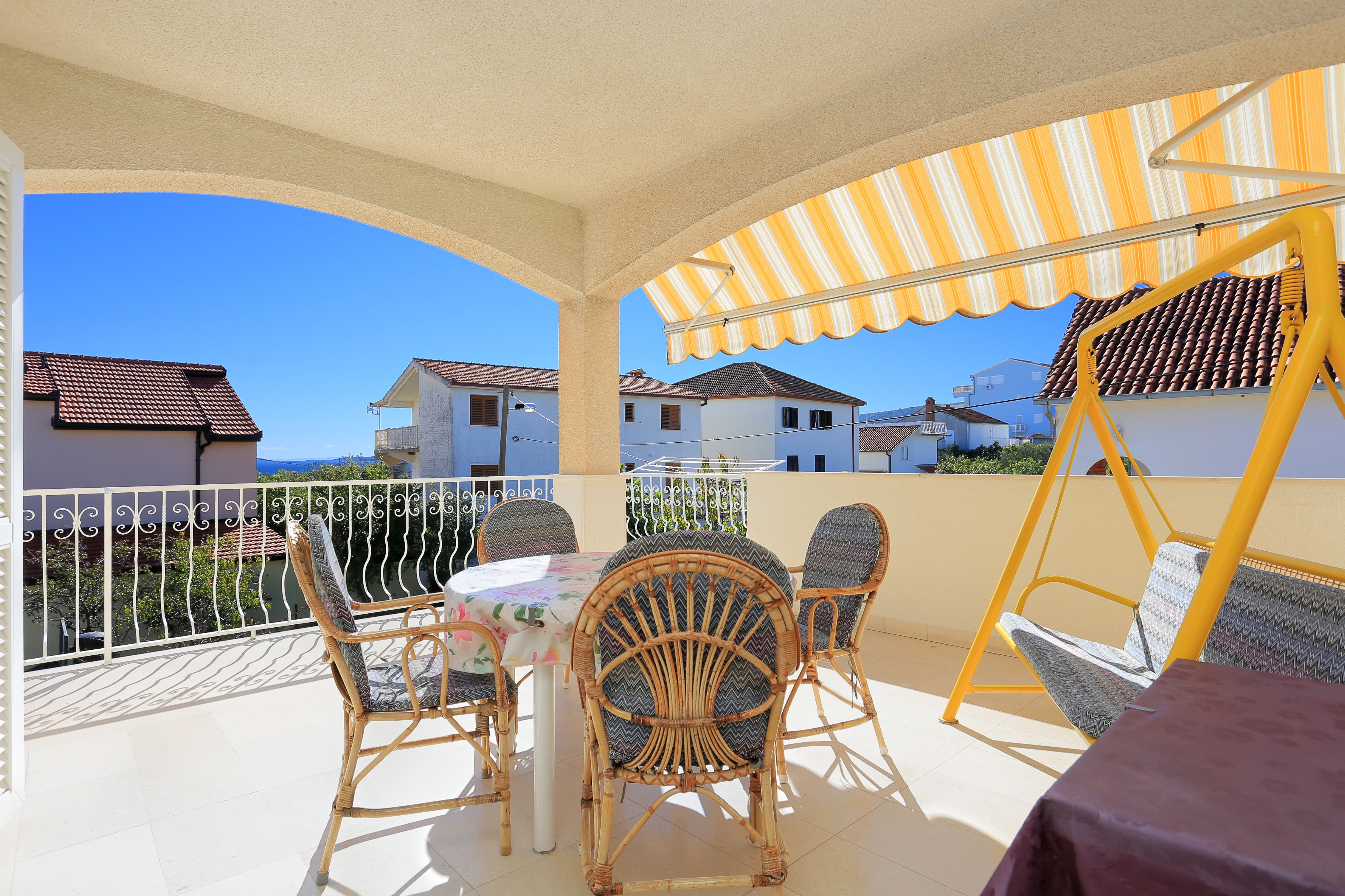Two bedroom apartment with terrace and sea view Seget Vranjica, Trogir (A-18487-c)
