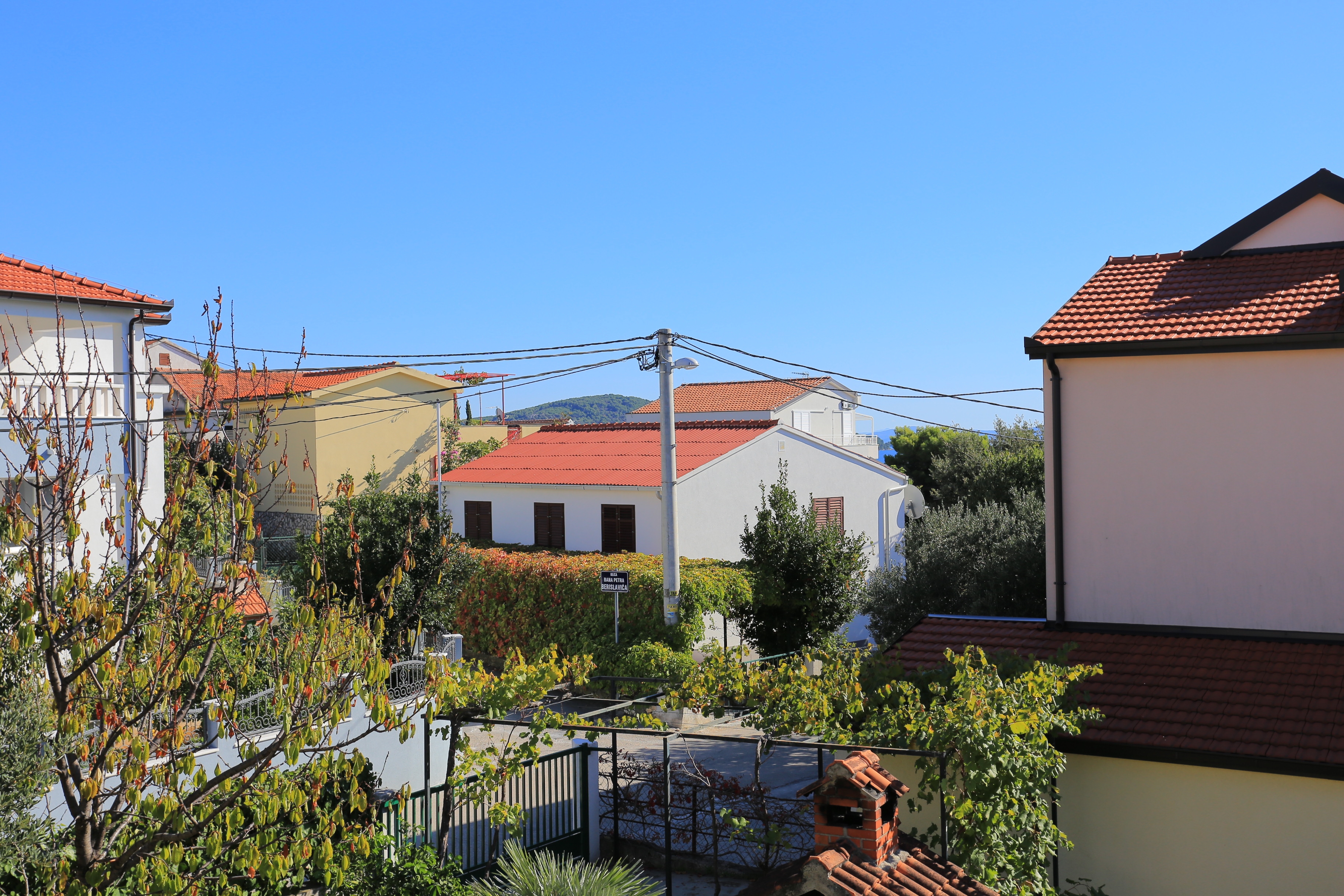 Two bedroom apartment with terrace and sea view Seget Vranjica, Trogir  A-c
