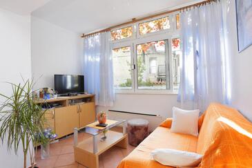 Makarska, Living room in the apartment, WiFi.