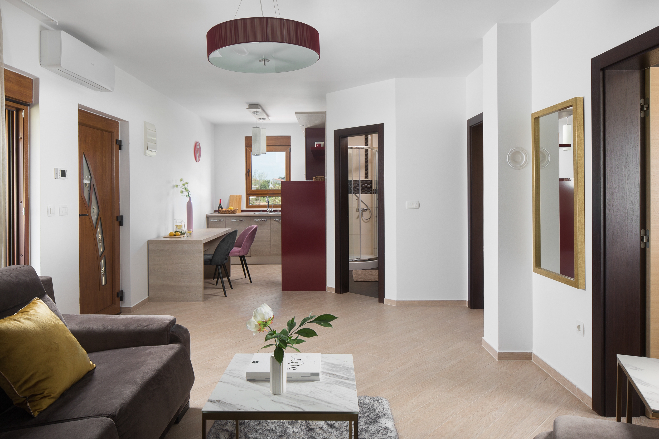 Comfortable and spacious house with terrace and sea view Vir  K