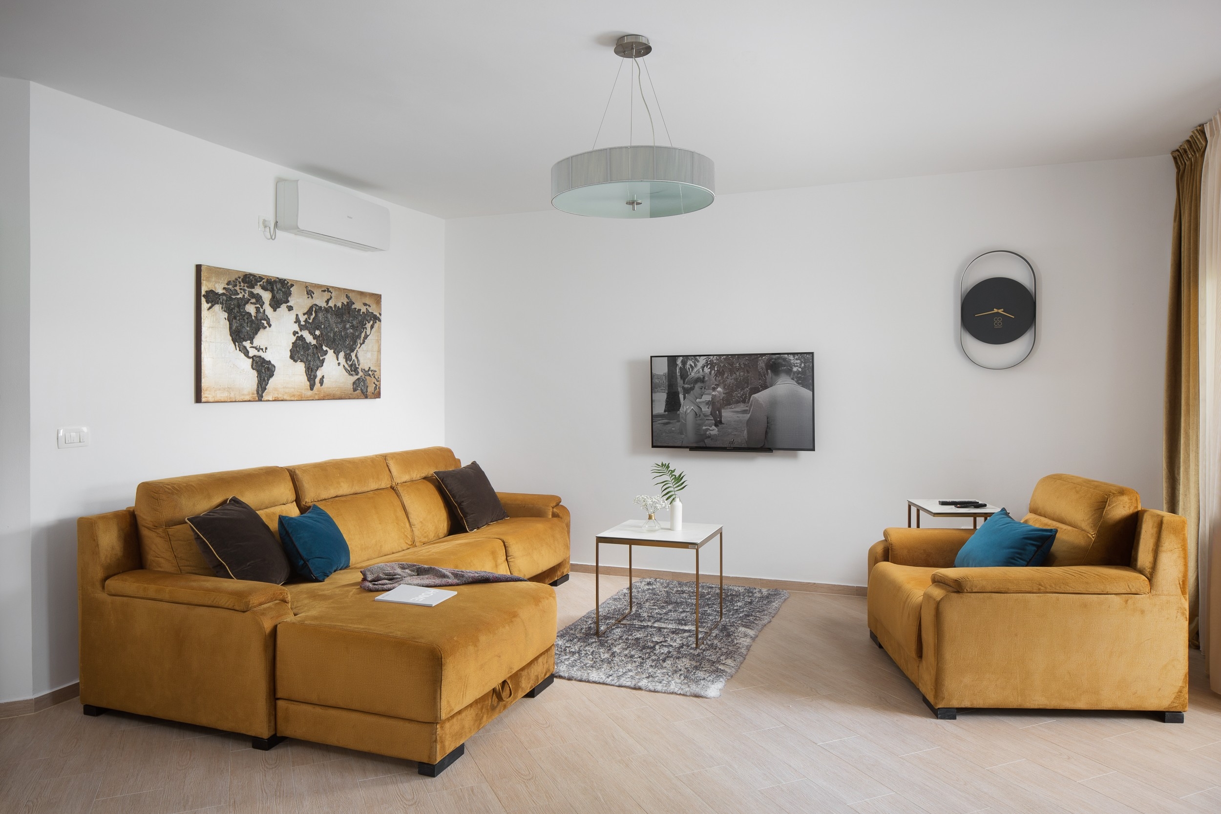 Comfortable and spacious house with terrace and sea view Vir  K