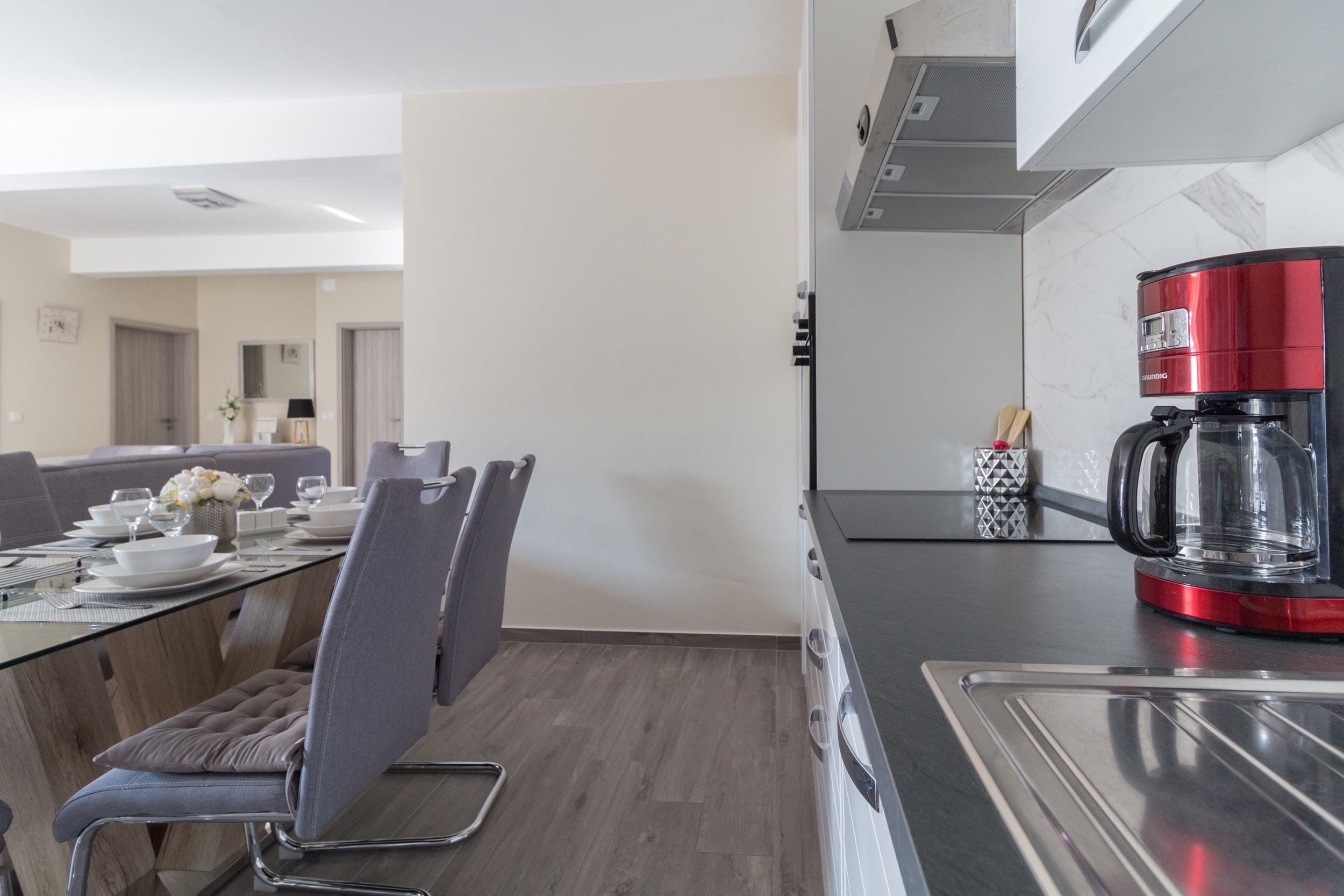 Three bedroom house with terrace Privlaka, Zadar  K