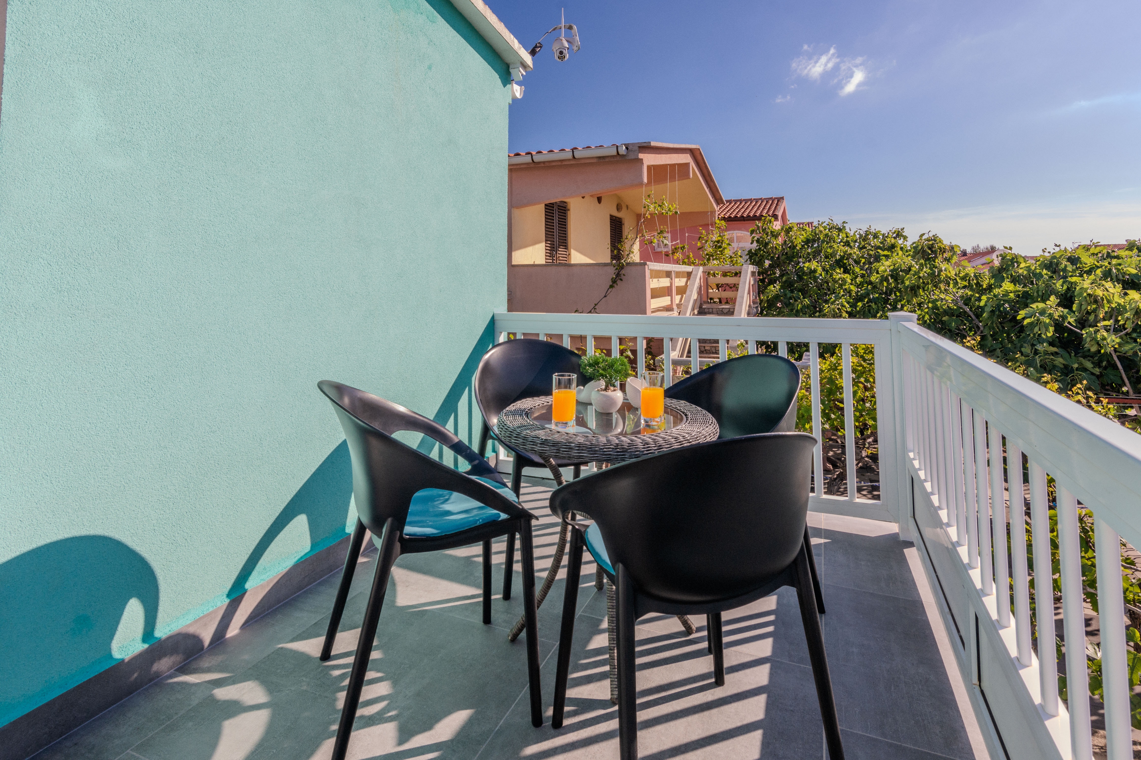 One bedroom apartment with balcony Vir  A-a