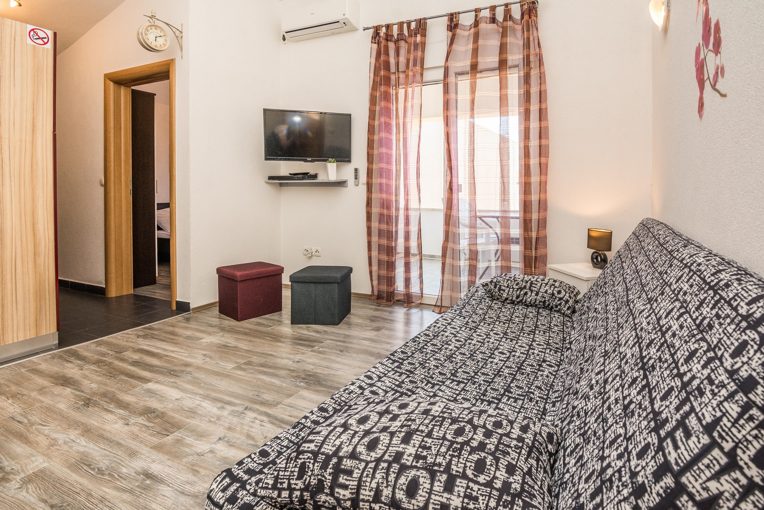 One bedroom apartment with terrace Vir (A-18518-c) One bedroom apartment with terrace Vir (A-18518-c)