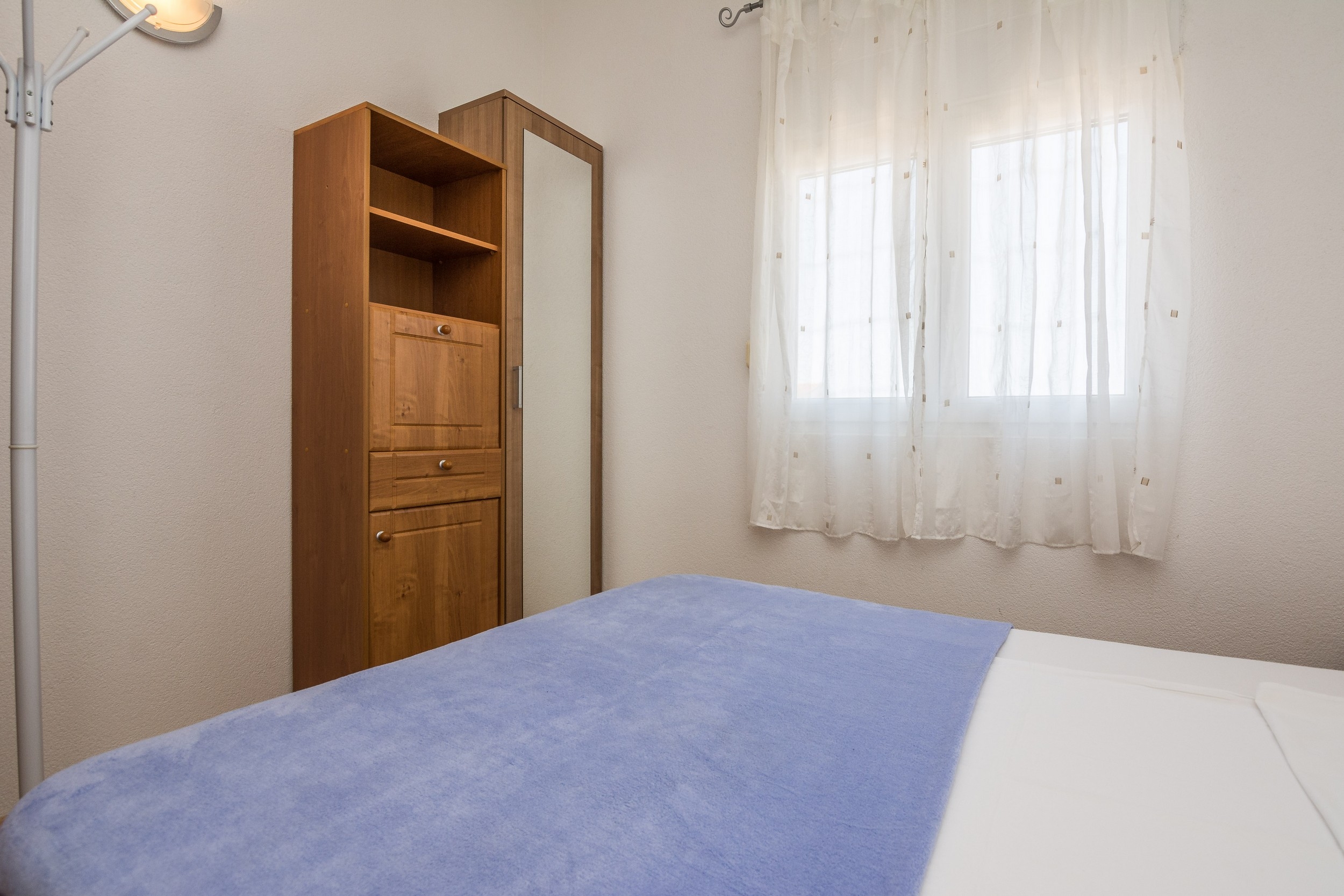 One bedroom apartment with terrace Vir  A-d