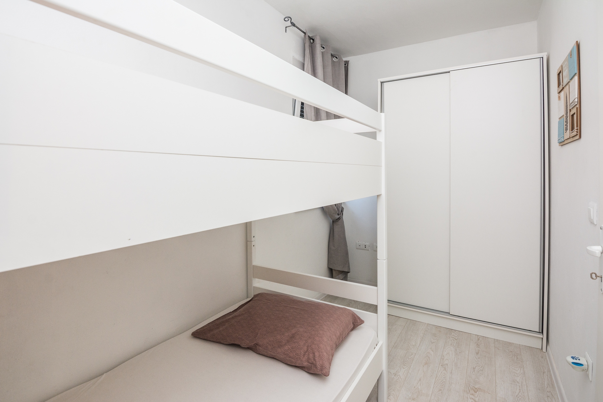 Two bedroom apartment with terrace Vir  A-a