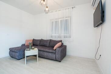 Vir, Obývací pokoj v ubytování typu apartment, s klimatizací, domácí mazlíčci povoleni a WiFi.