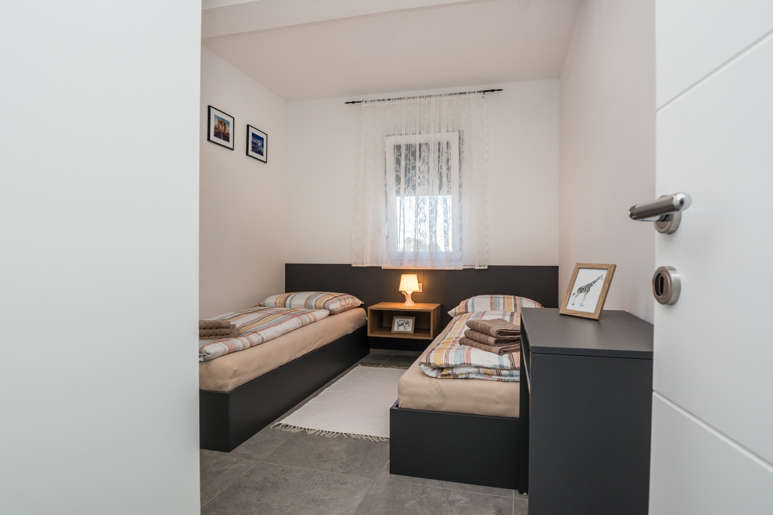 Two bedroom apartment with terrace Vir  A-c