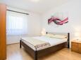 Vir, Ložnice 1 v ubytování typu apartment.