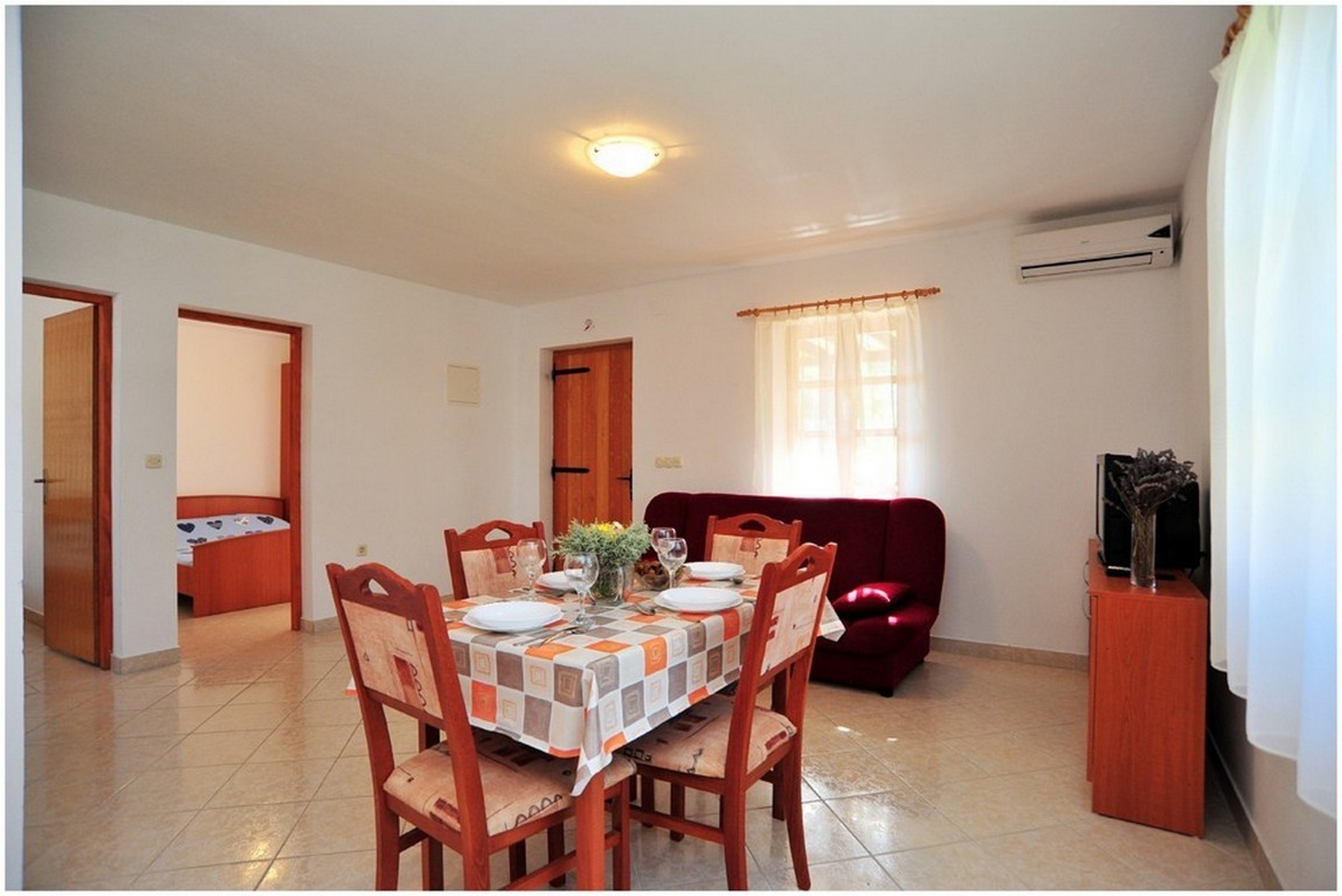 Two bedroom apartment with terrace Vir - Lozice, Vir  A-a