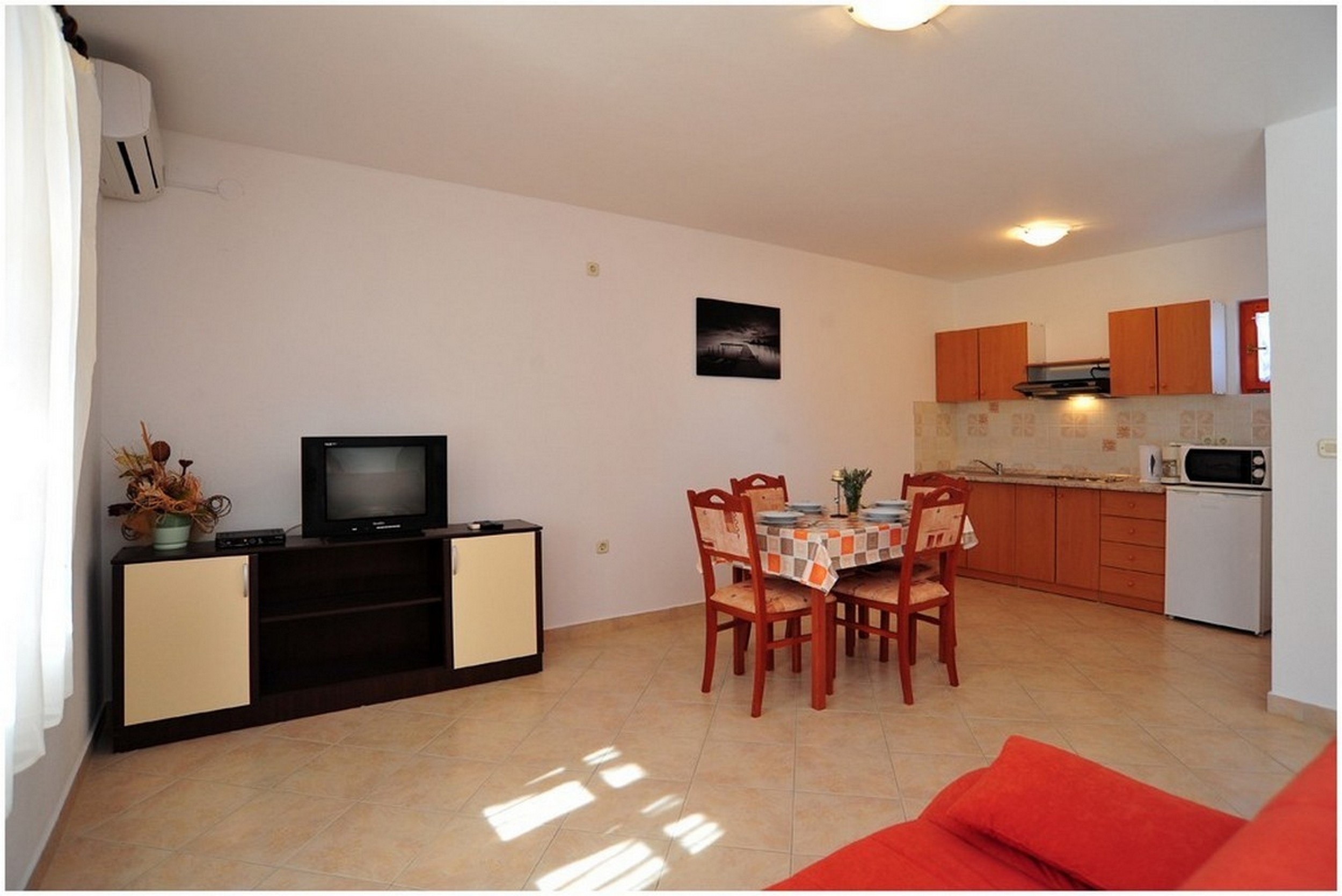 Two bedroom apartment with terrace Vir - Lozice, Vir  A-b