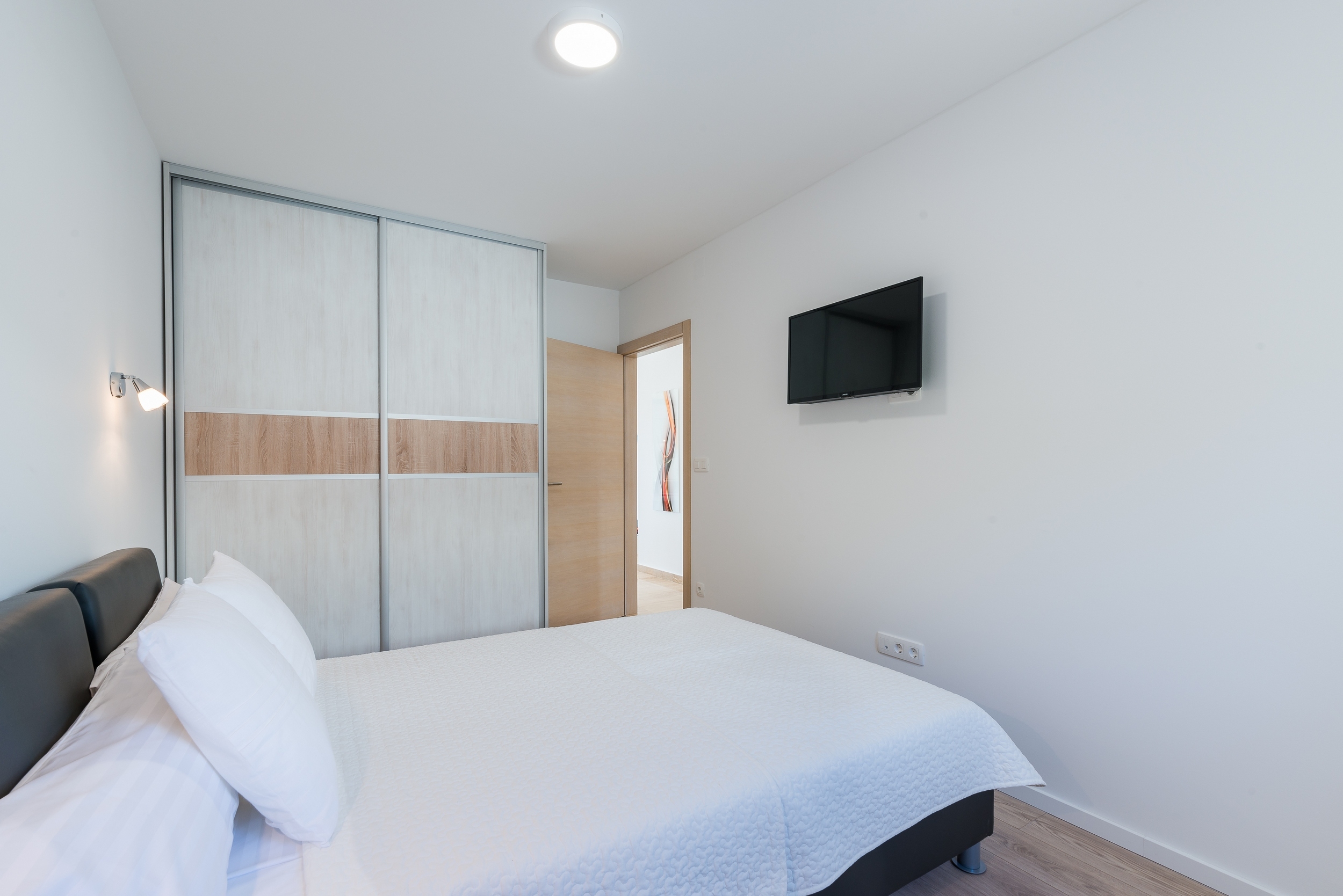Two bedroom apartment with terrace Vir  A-a