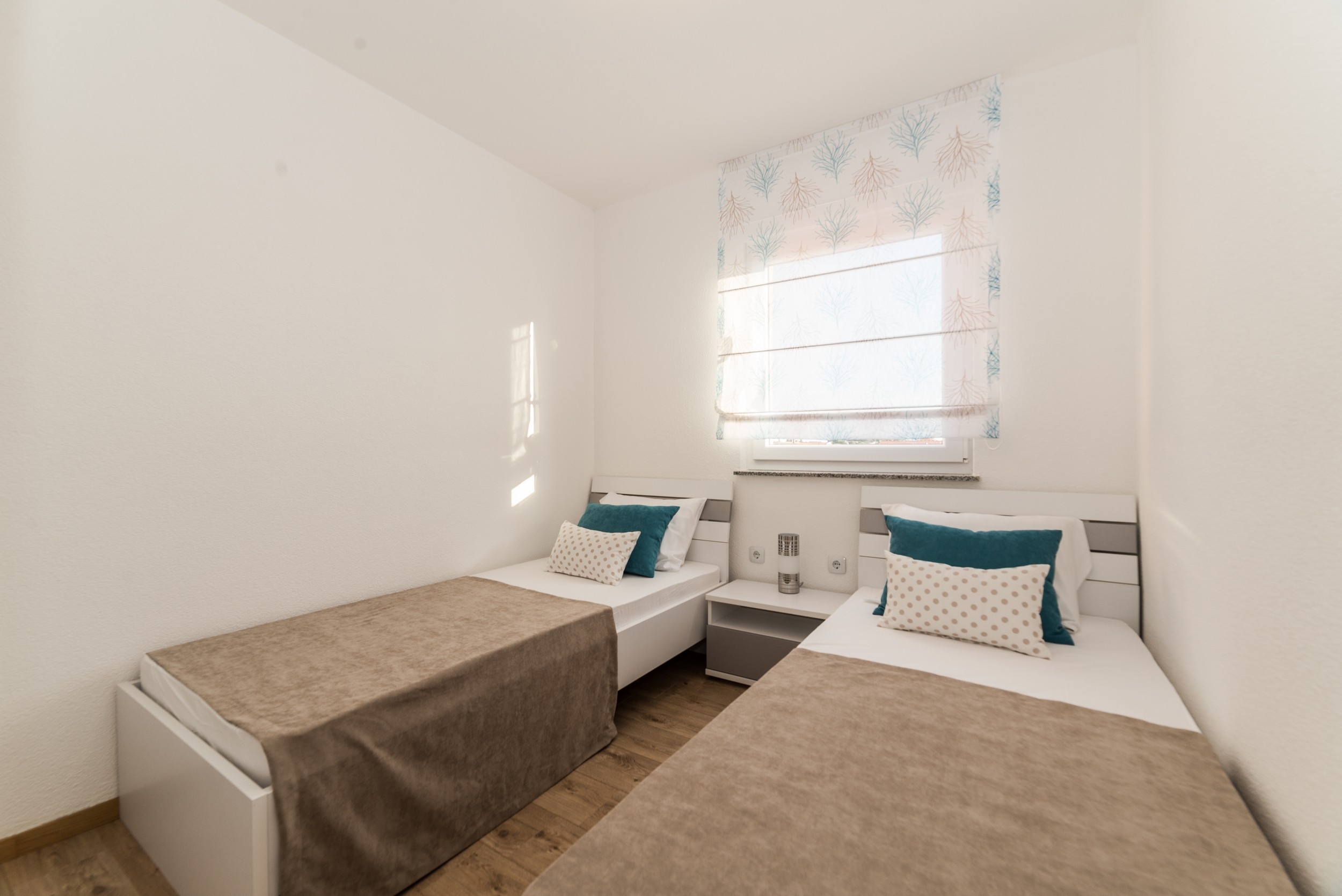 Two bedroom apartment with balcony and sea view Vir  A-c