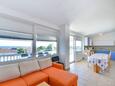 Obývací pokoj Vir - Kozjak, Obývací pokoj v ubytování typu apartment, s klimatizací a WiFi.