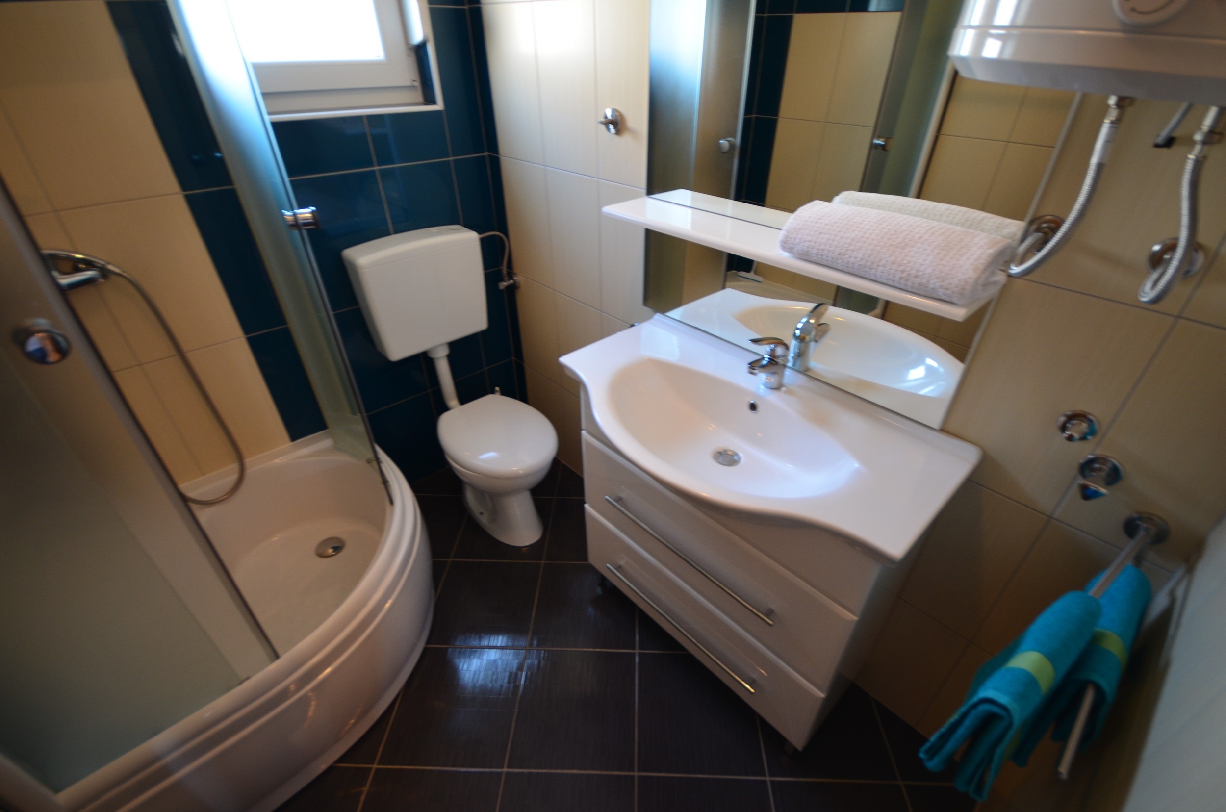 One bedroom apartment with terrace Vir - Kozjak, Vir  A-a